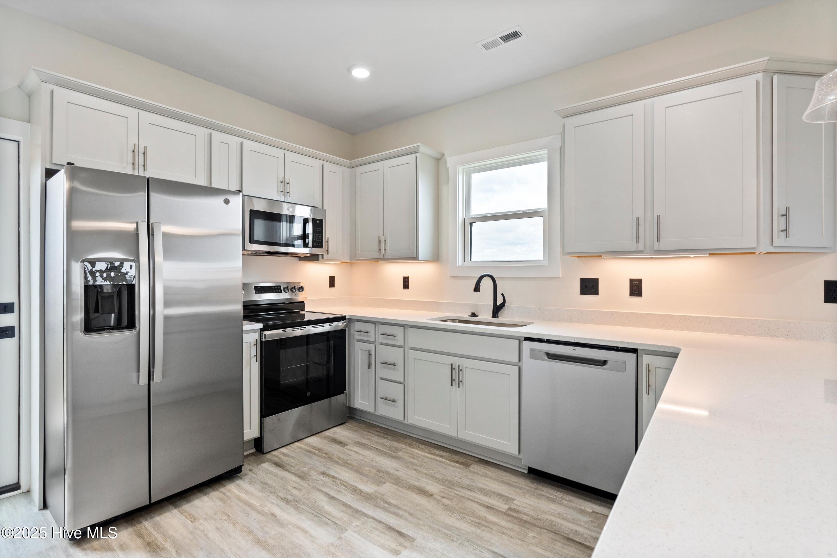 2211 New River Inlet Road UNIT 18b, North Topsail Beach, NC, 28460