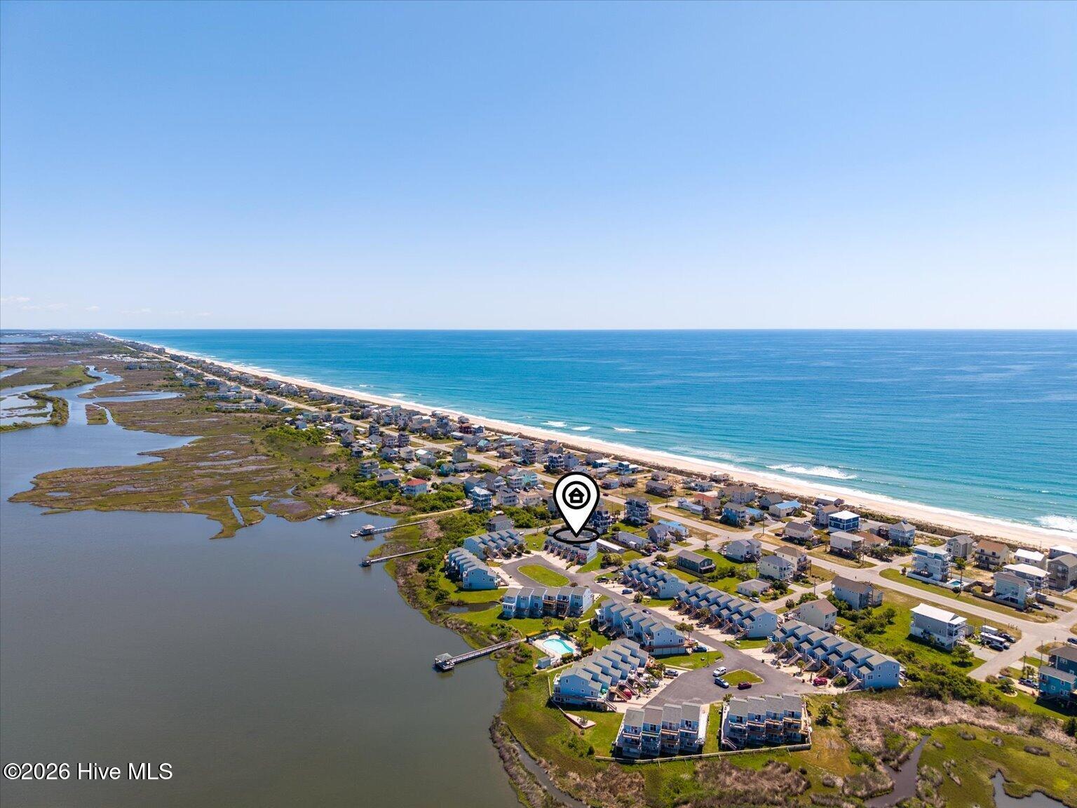 100570154 | Photo 31