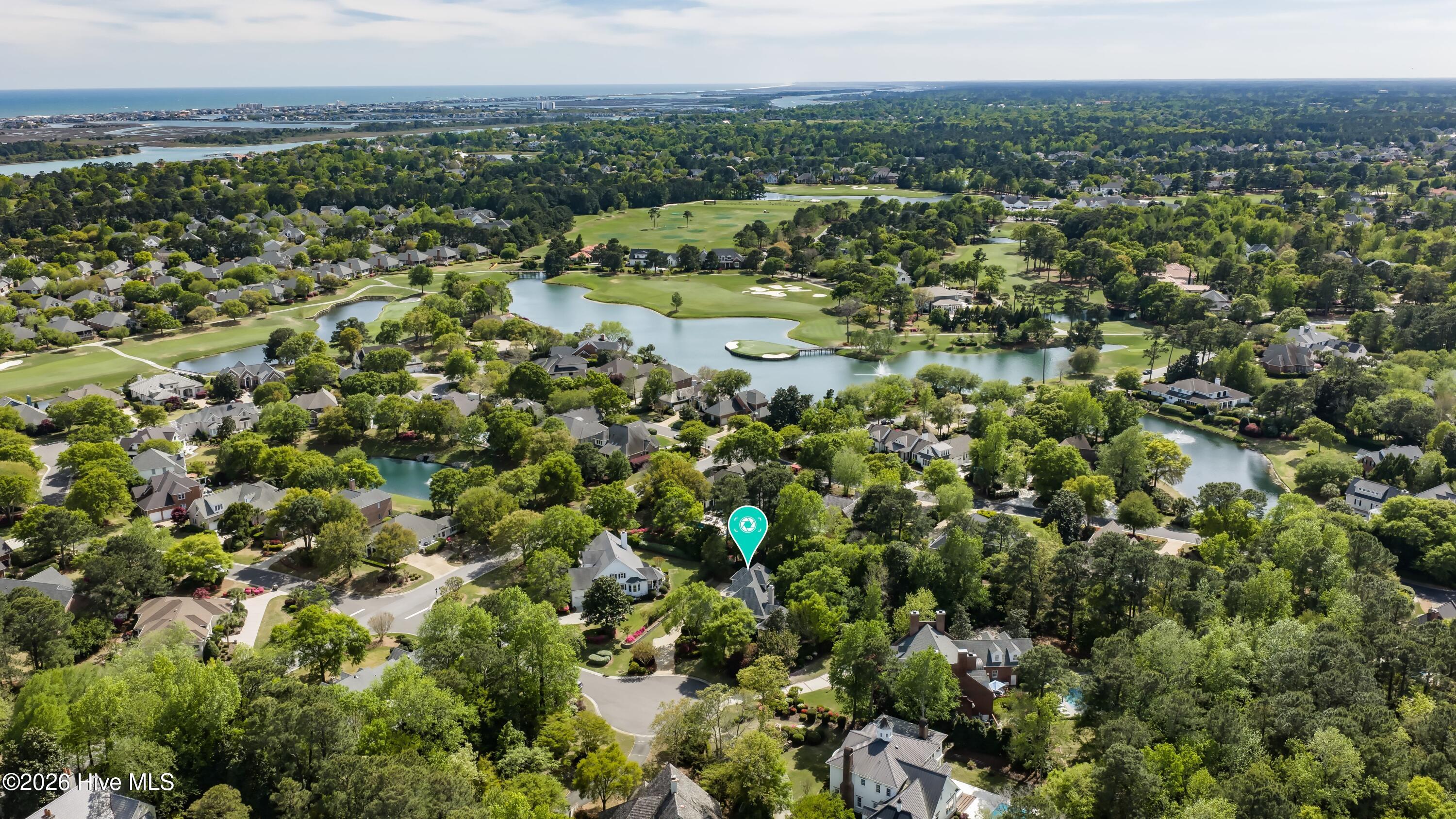 100566013 | Photo 53