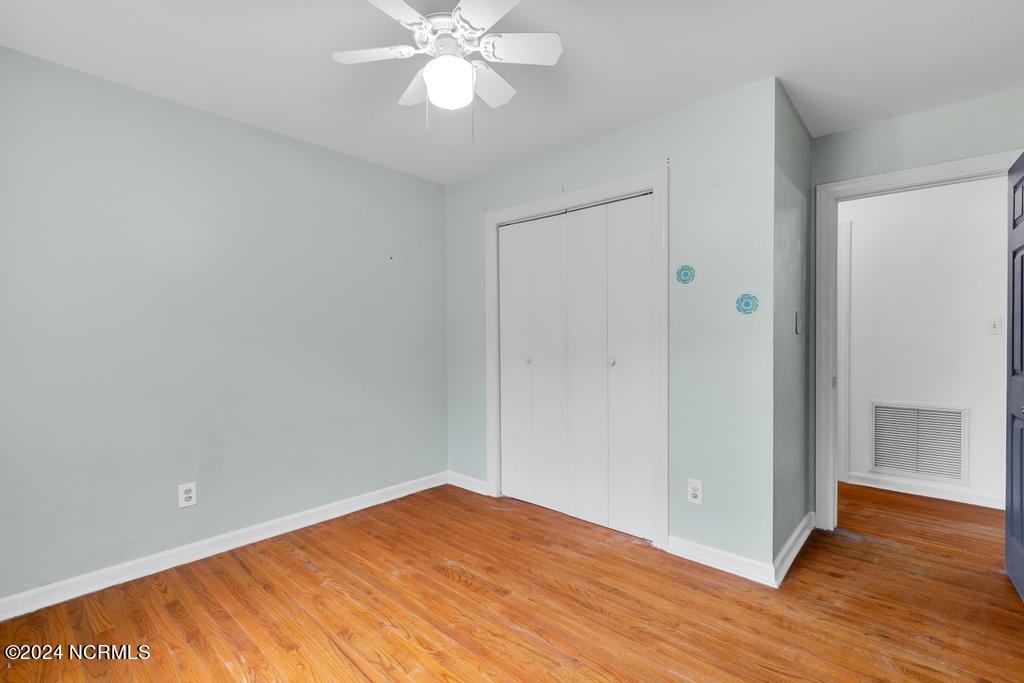 100560504 | Photo 13