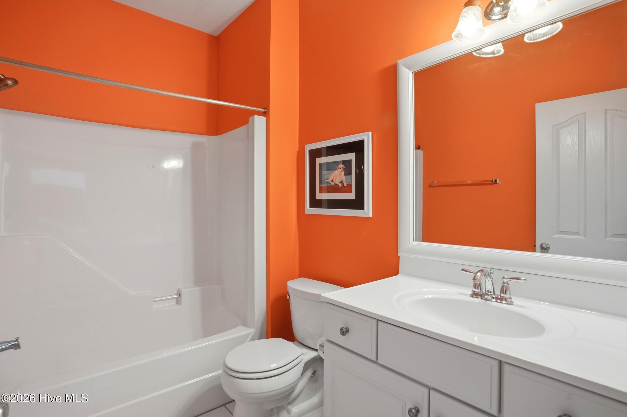 100556921 | Photo 34