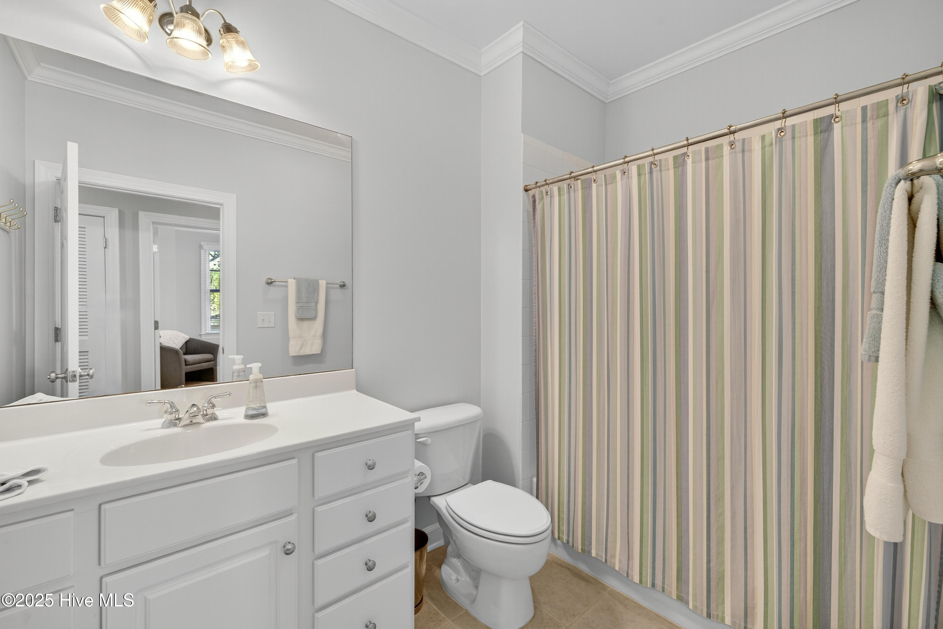 100536723 | Photo 18