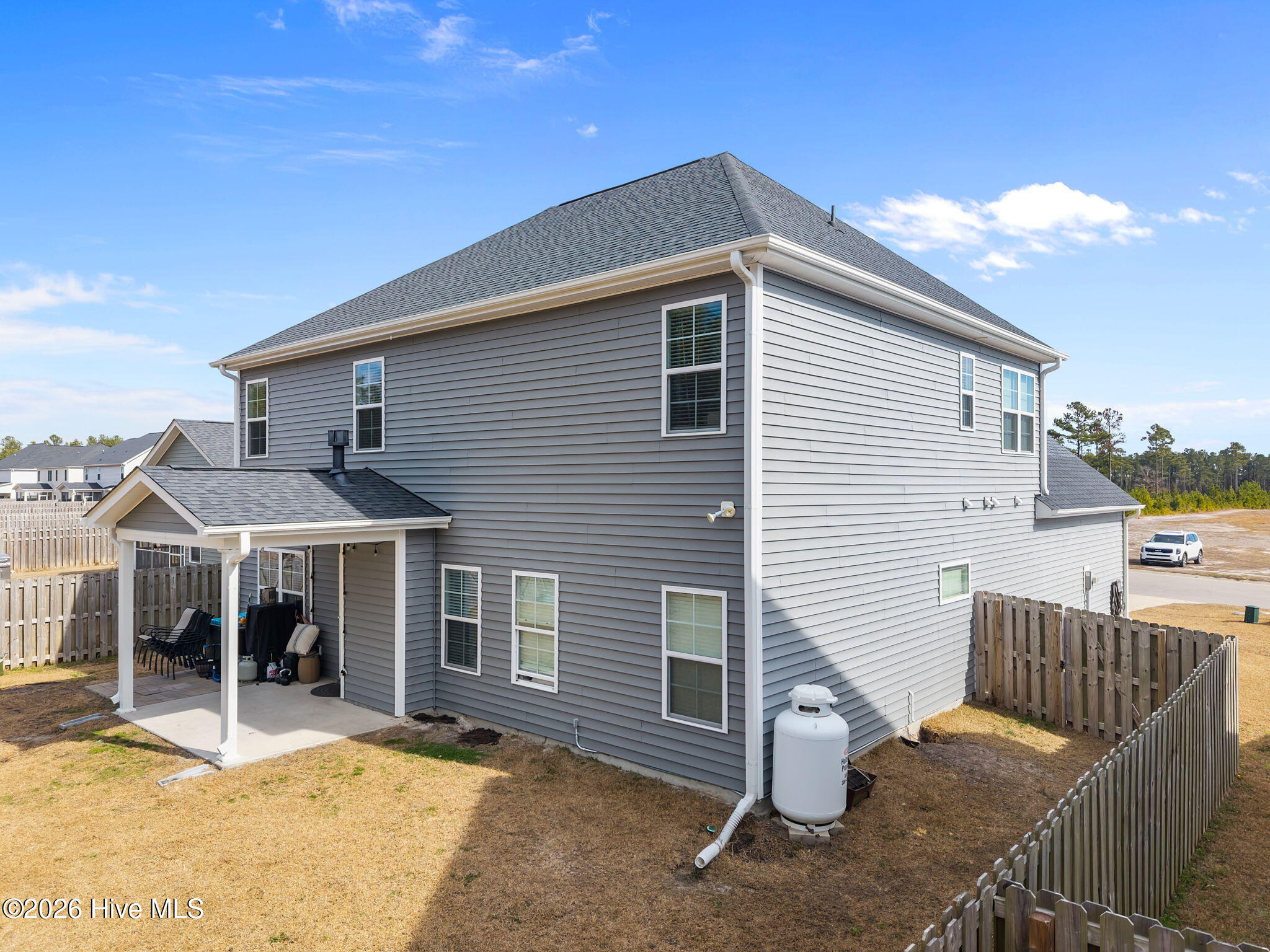 100552335 | Photo 42