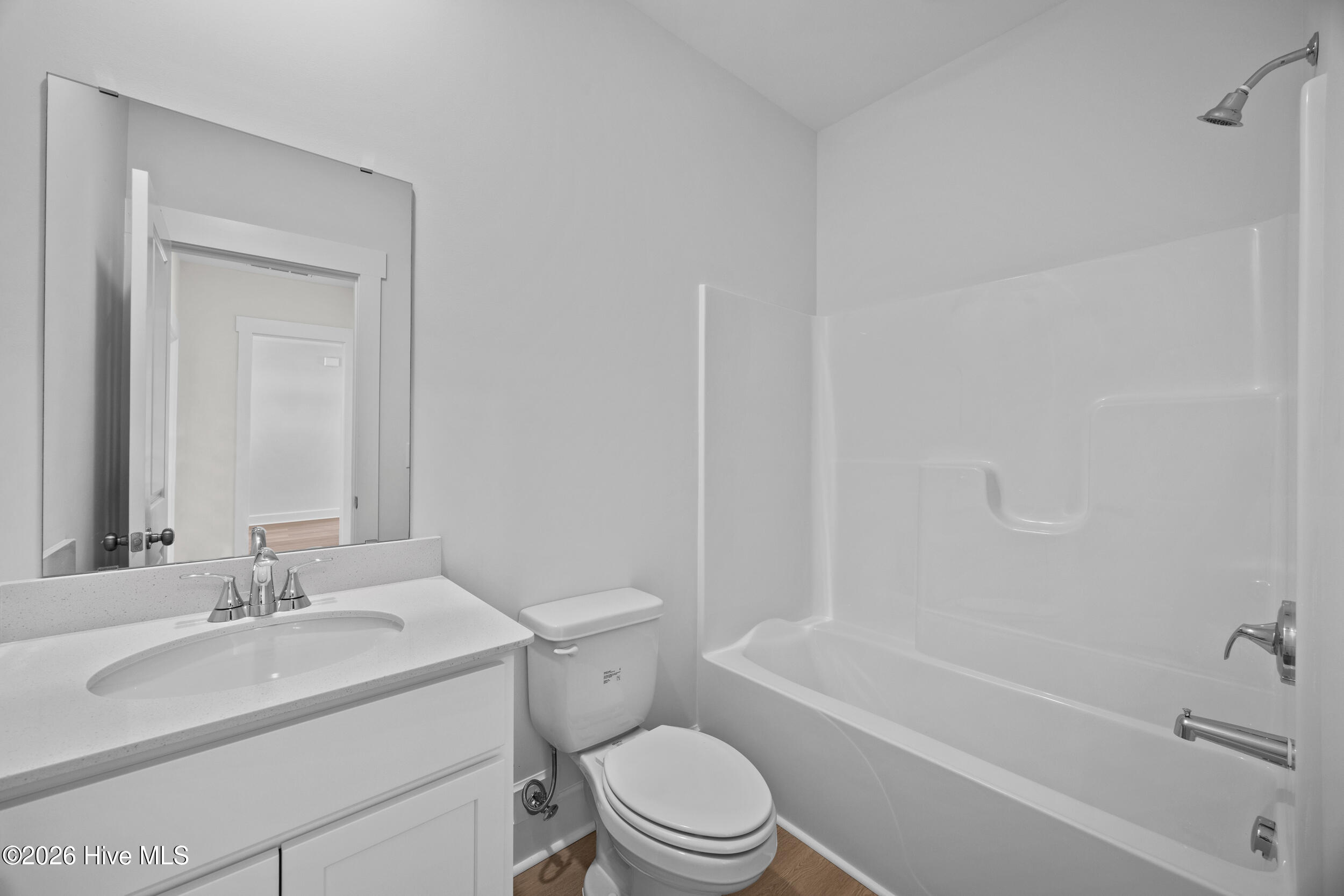 100547264 | Photo 20