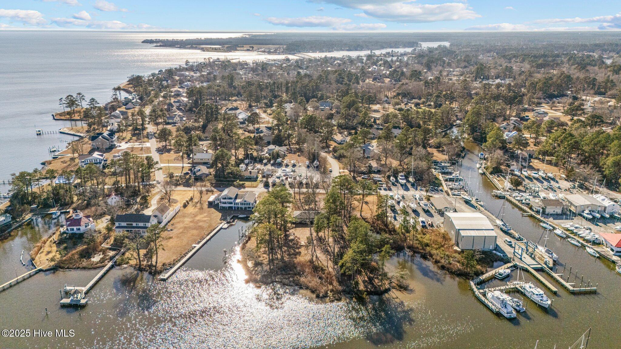 1210 Neuse Drive, Oriental, NC, 28571