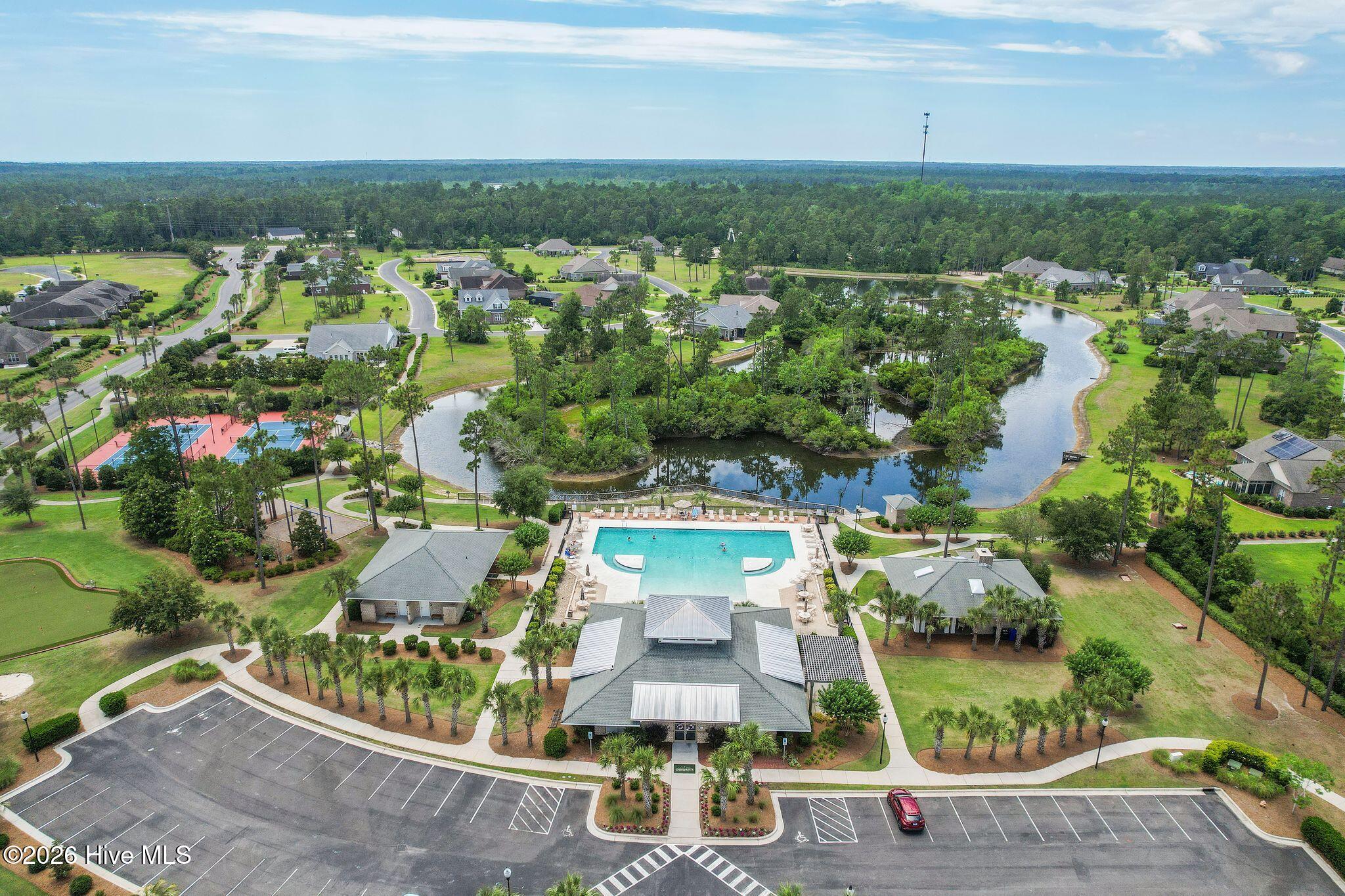 100551646 | Photo 60