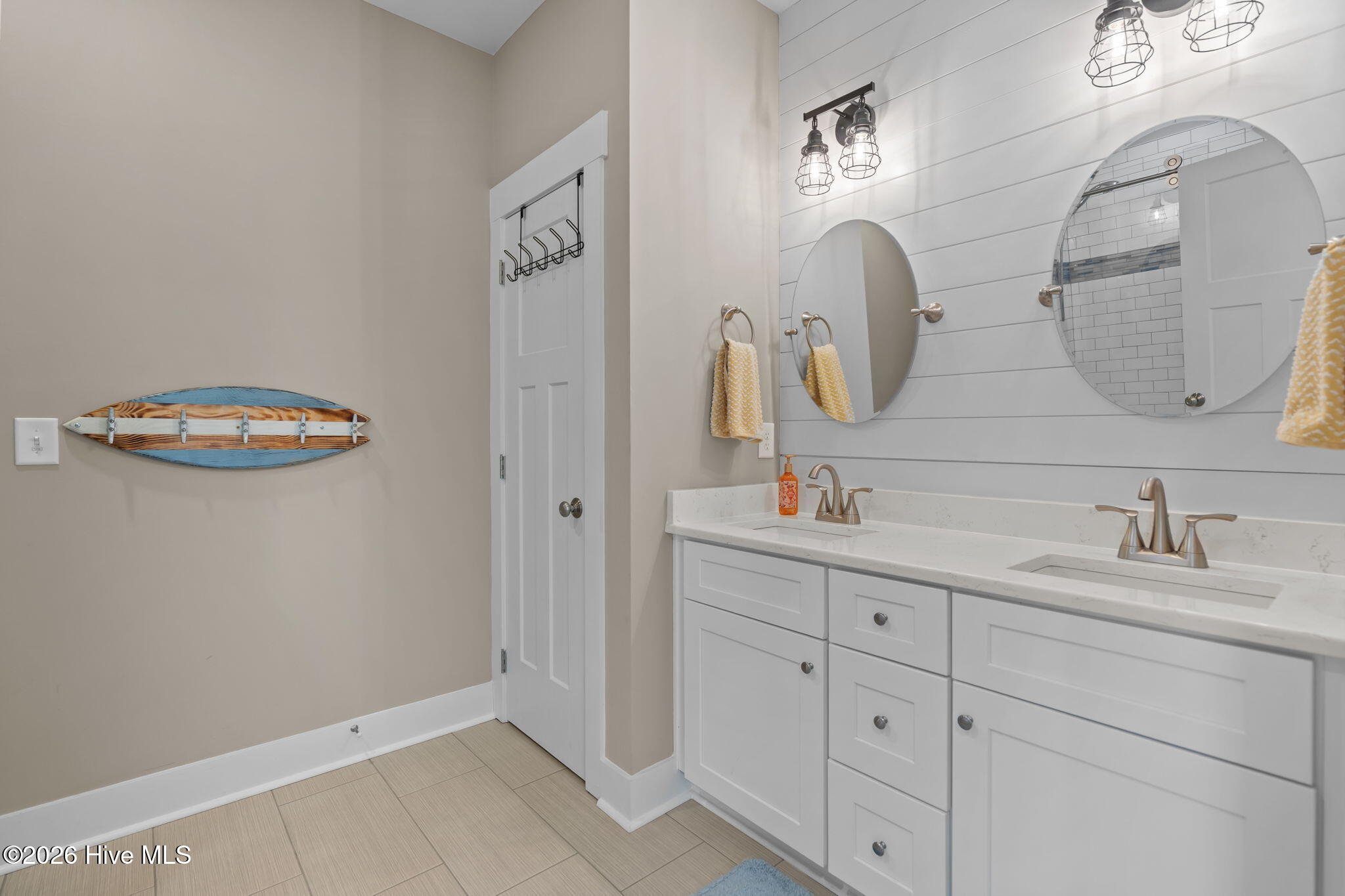 100552076 | Photo 20