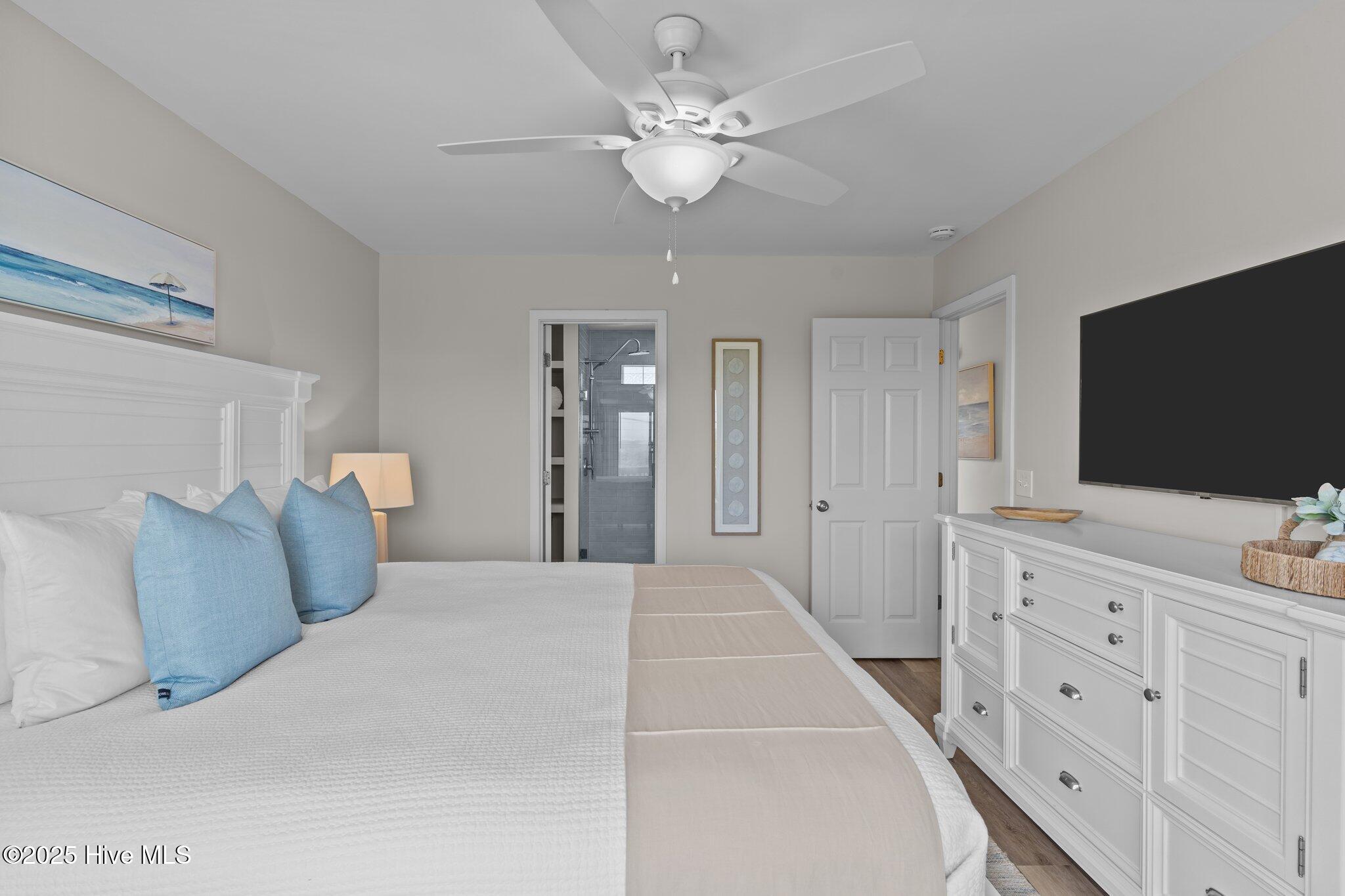 100529383 | Photo 24