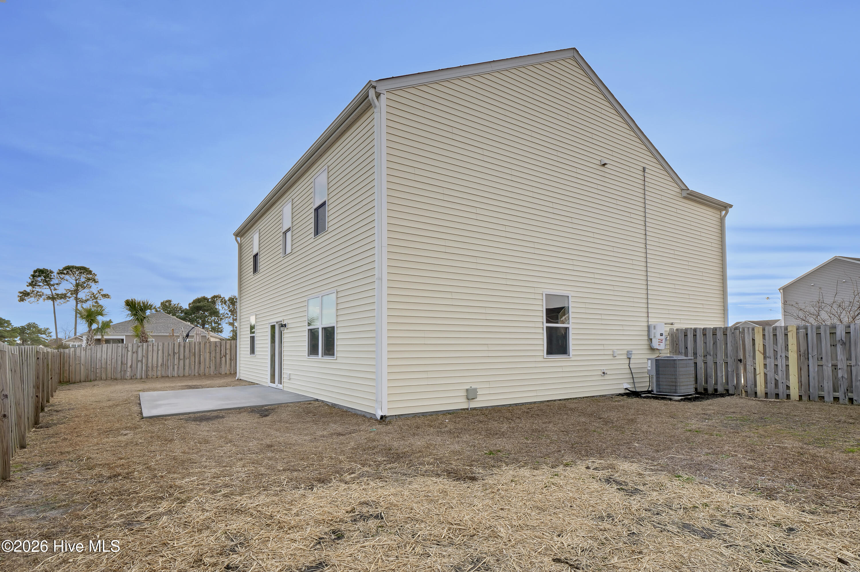 100555239 | Photo 30