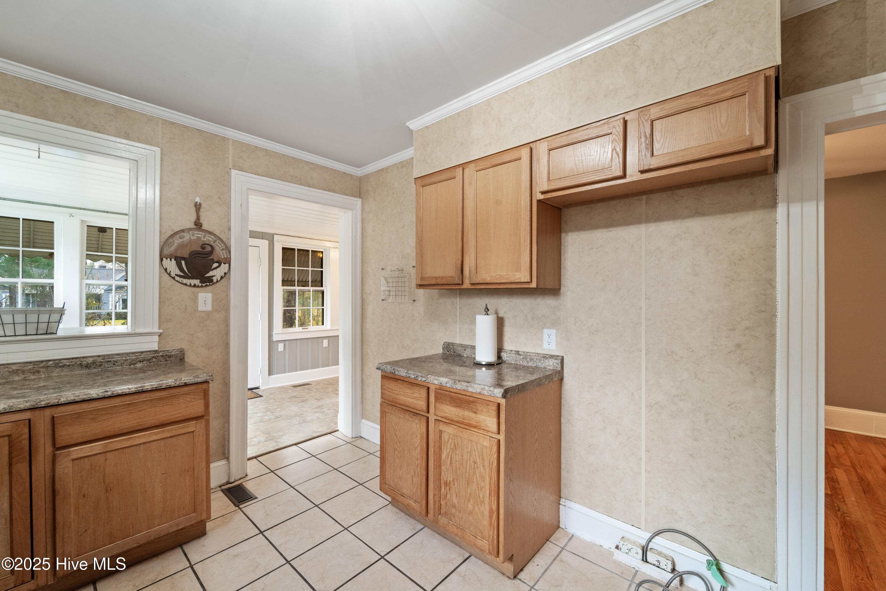 100544156 | Photo 18