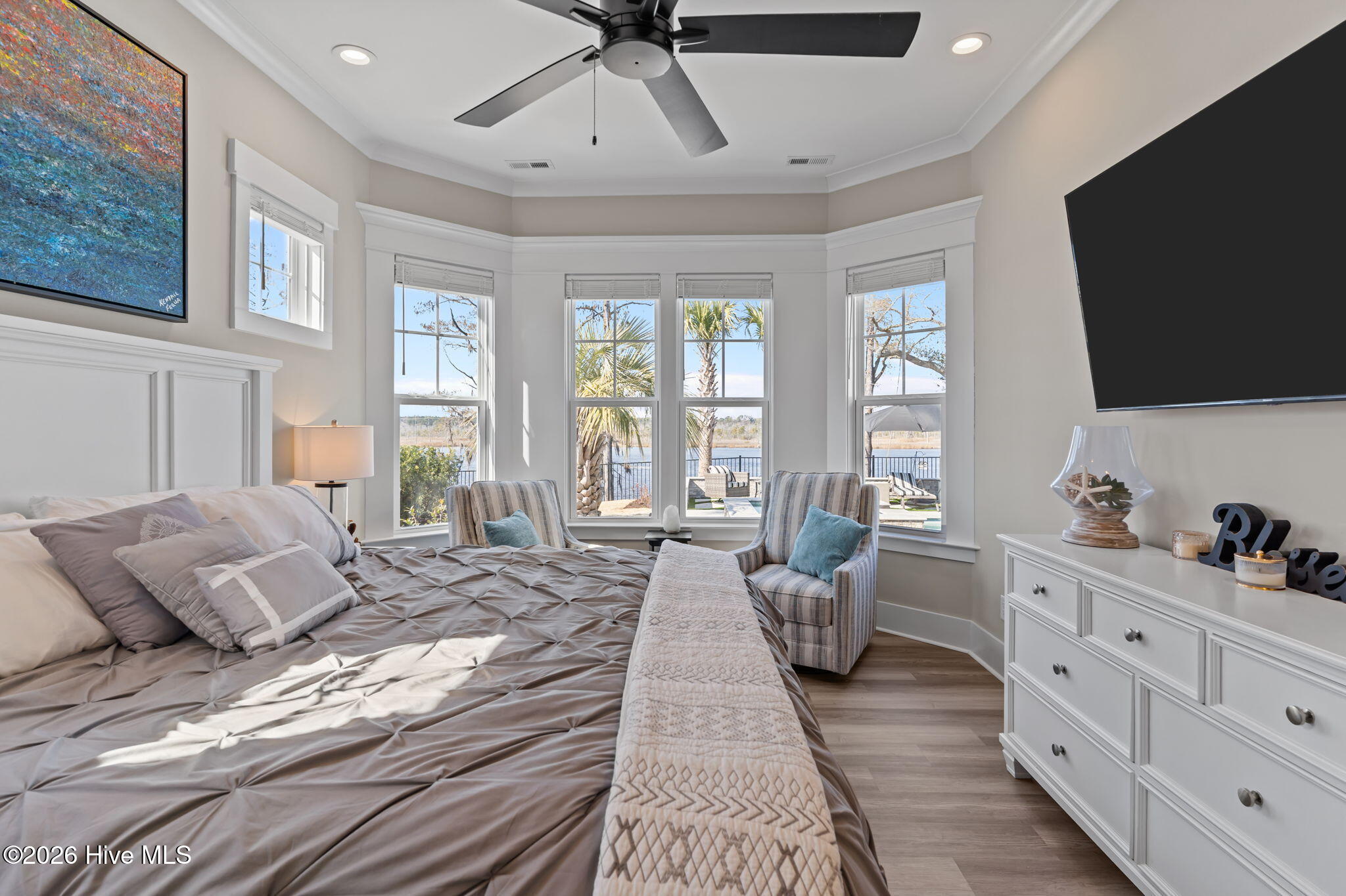 100554448 | Photo 18