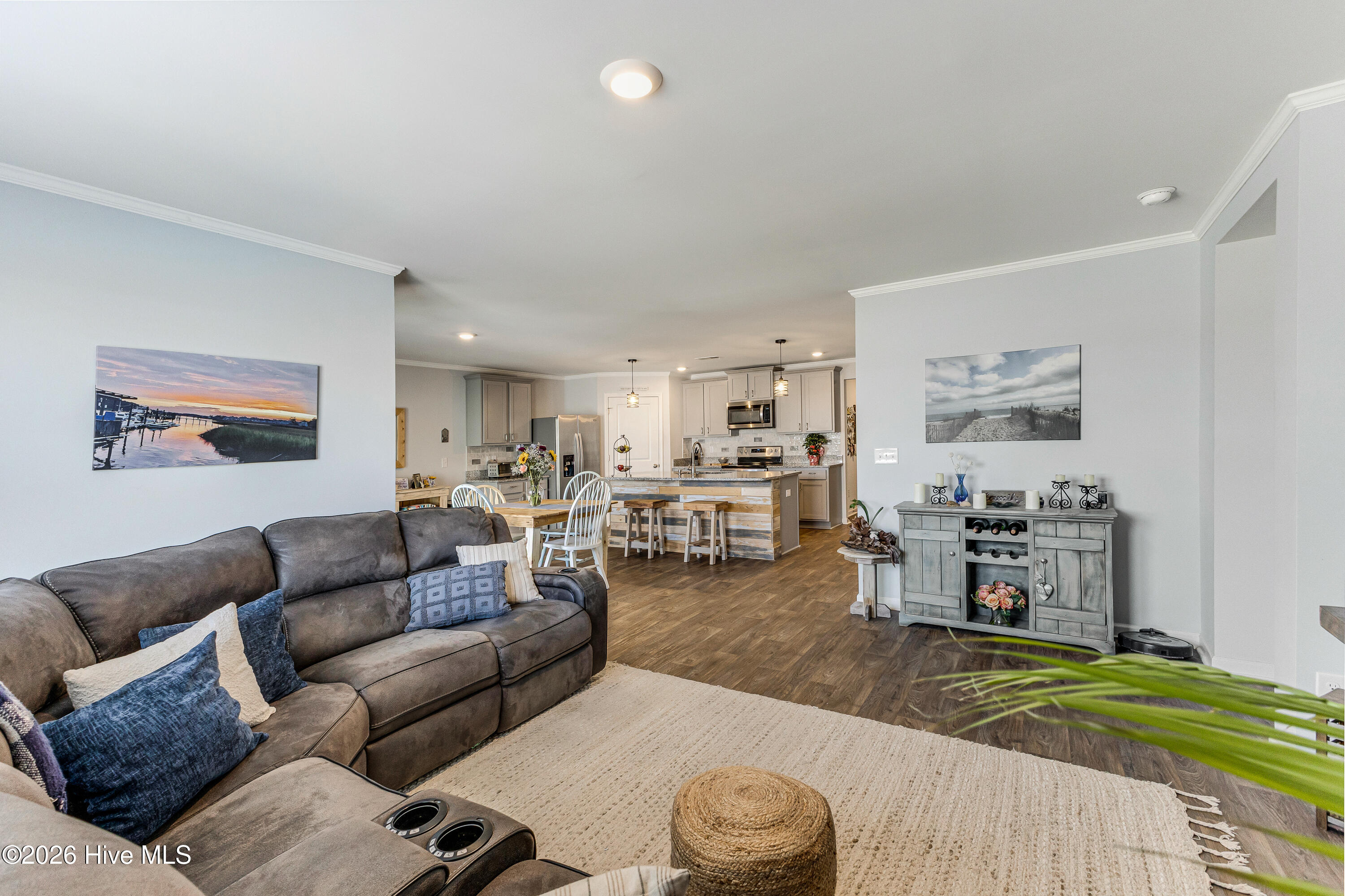 100559432 | Photo 19