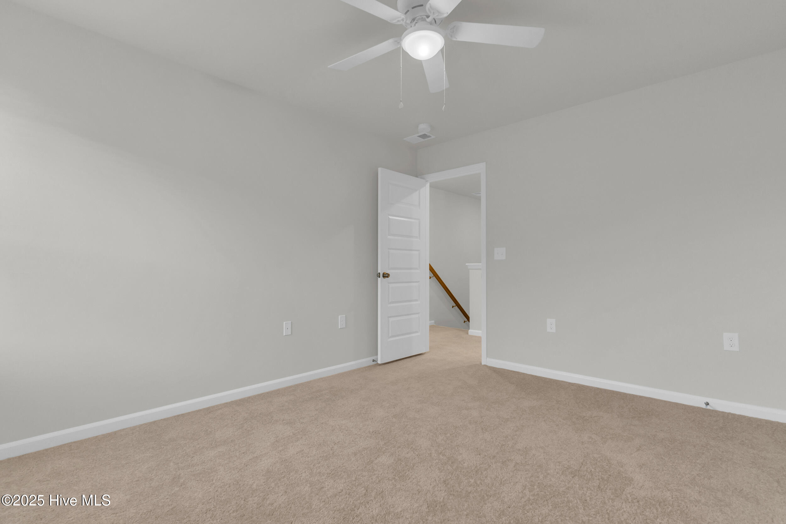 100546291 | Photo 39