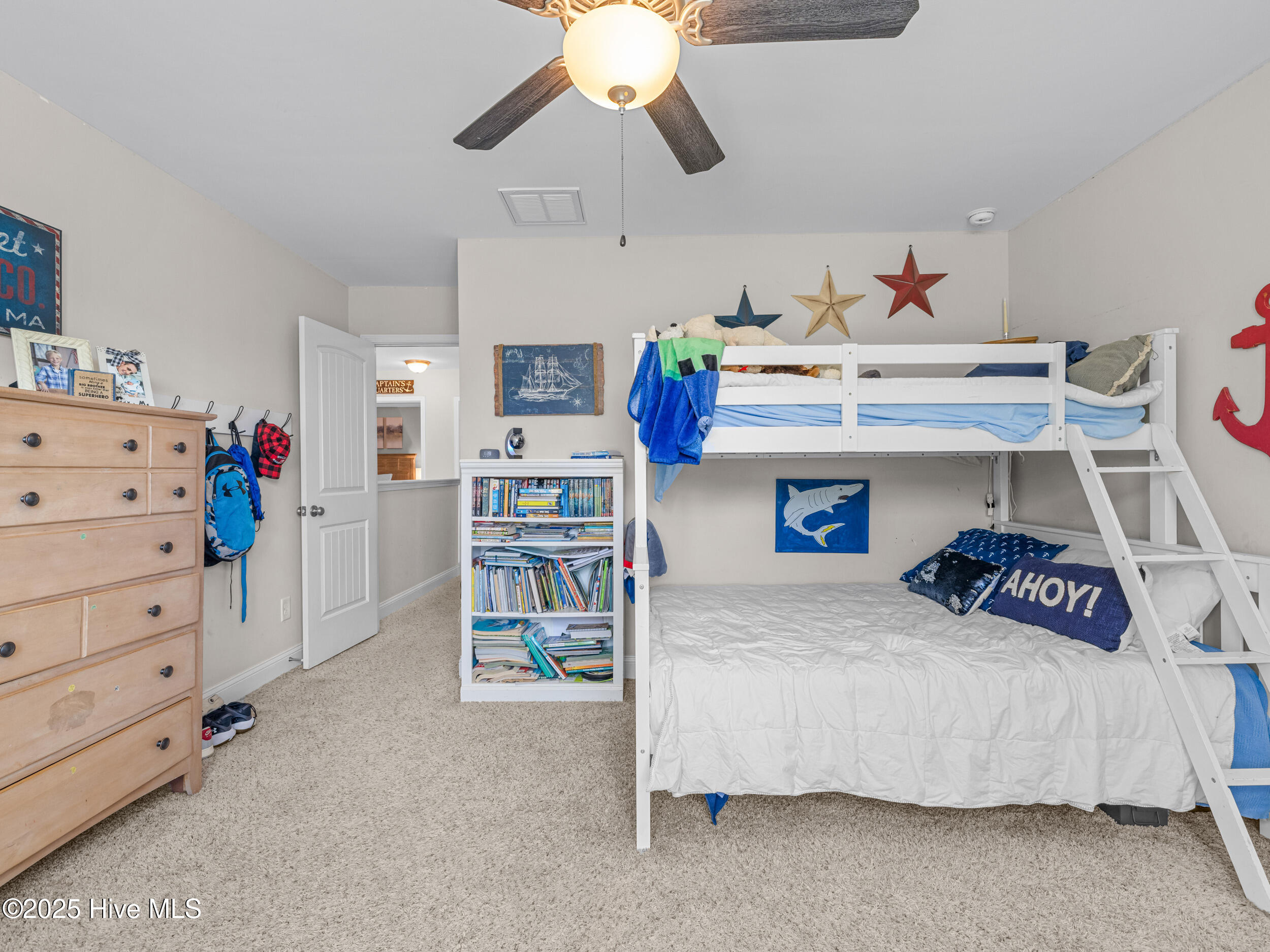 100545070 | Photo 55