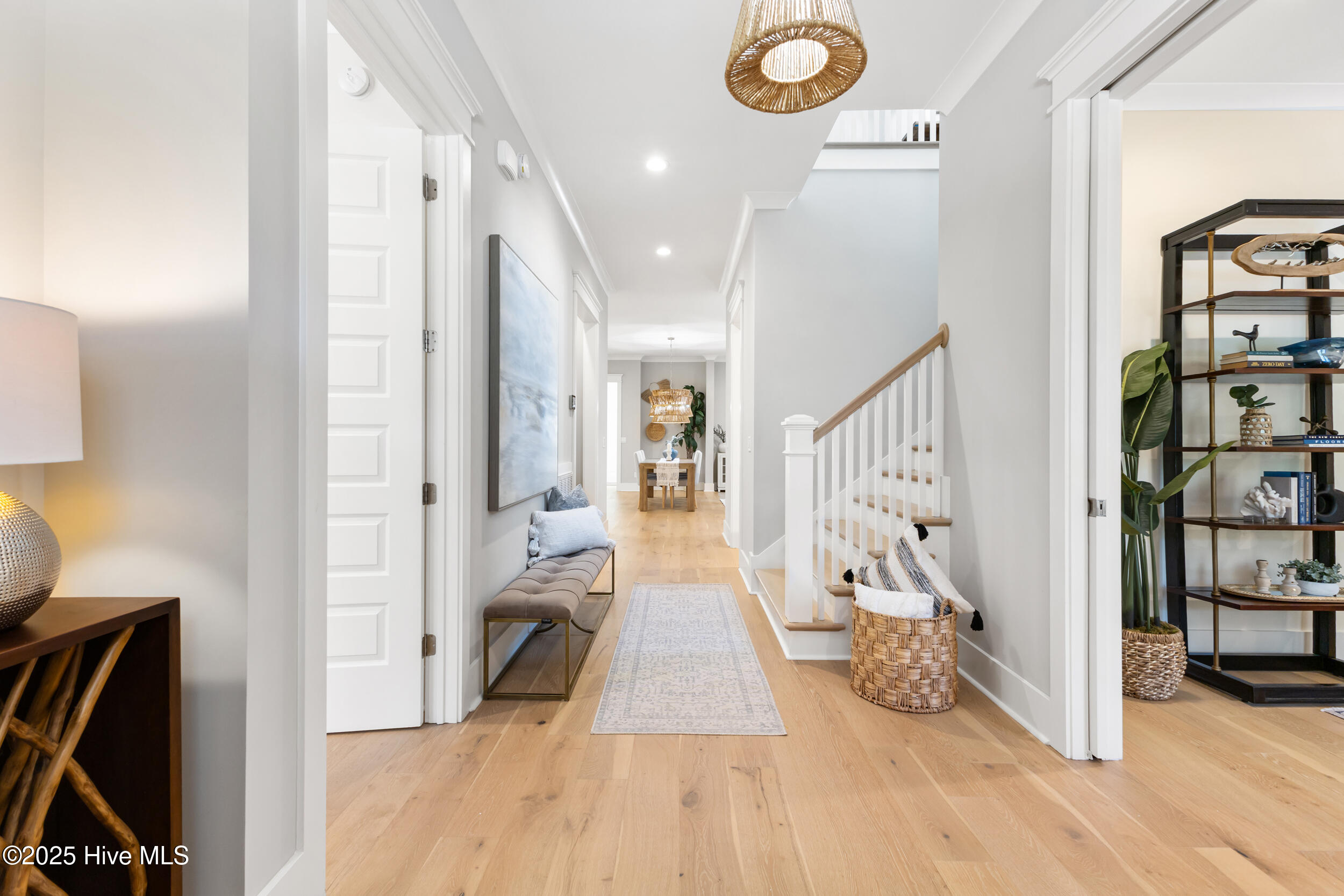 100535952 | Photo 12