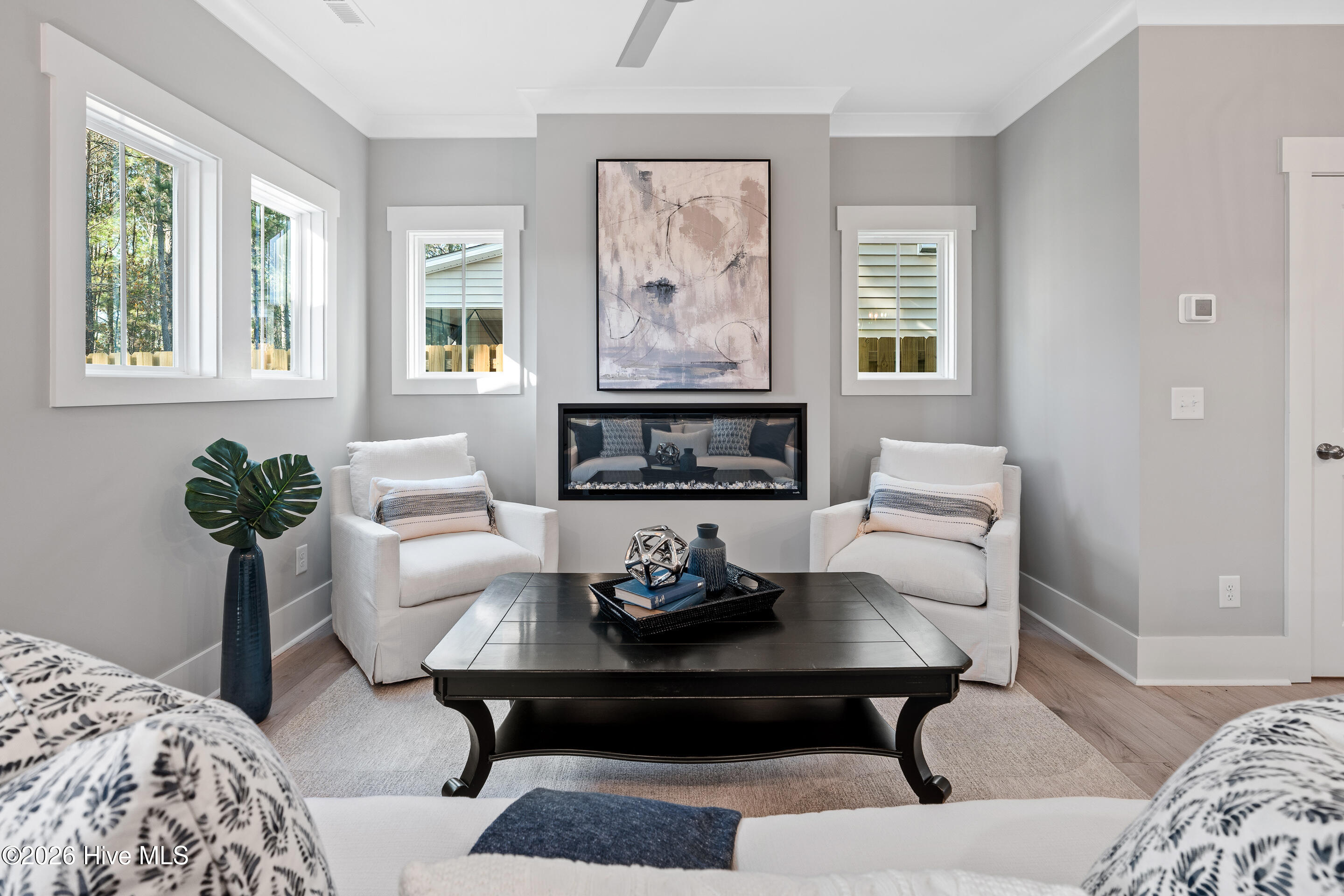 100548650 | Photo 18