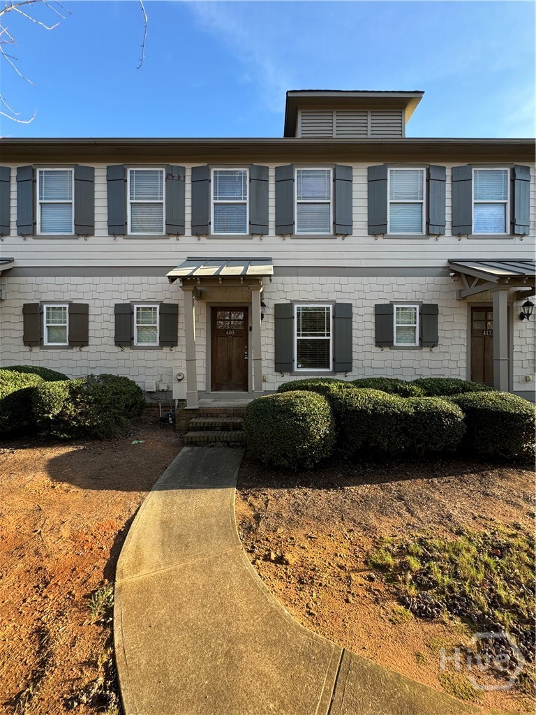 Property at 409 Whitehall Road