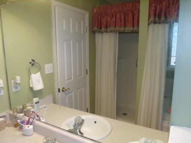 Owner Bath-Shower
