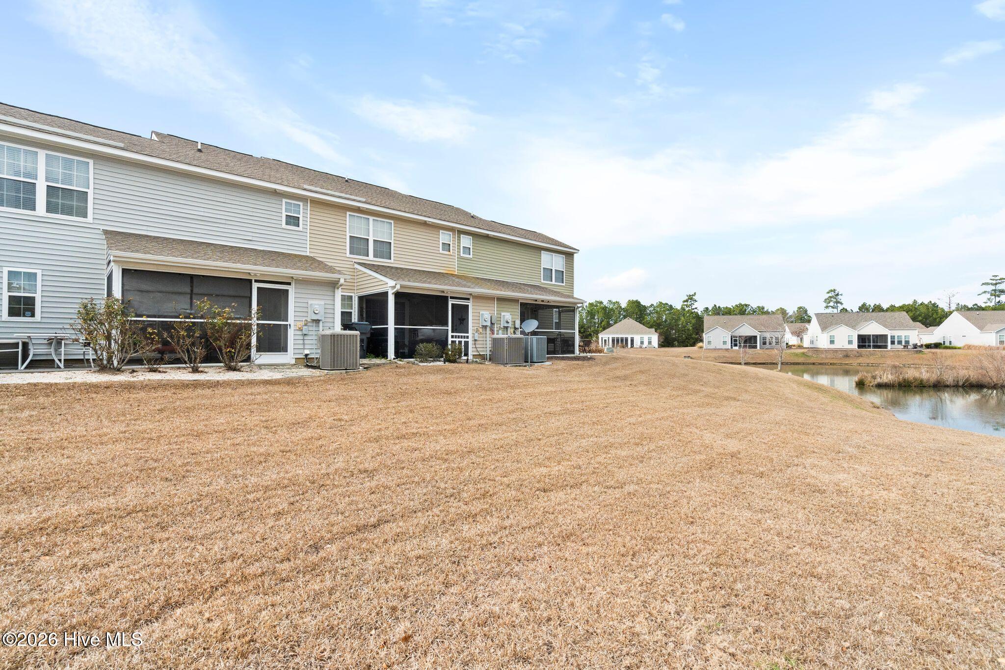 100551615 | Photo 28