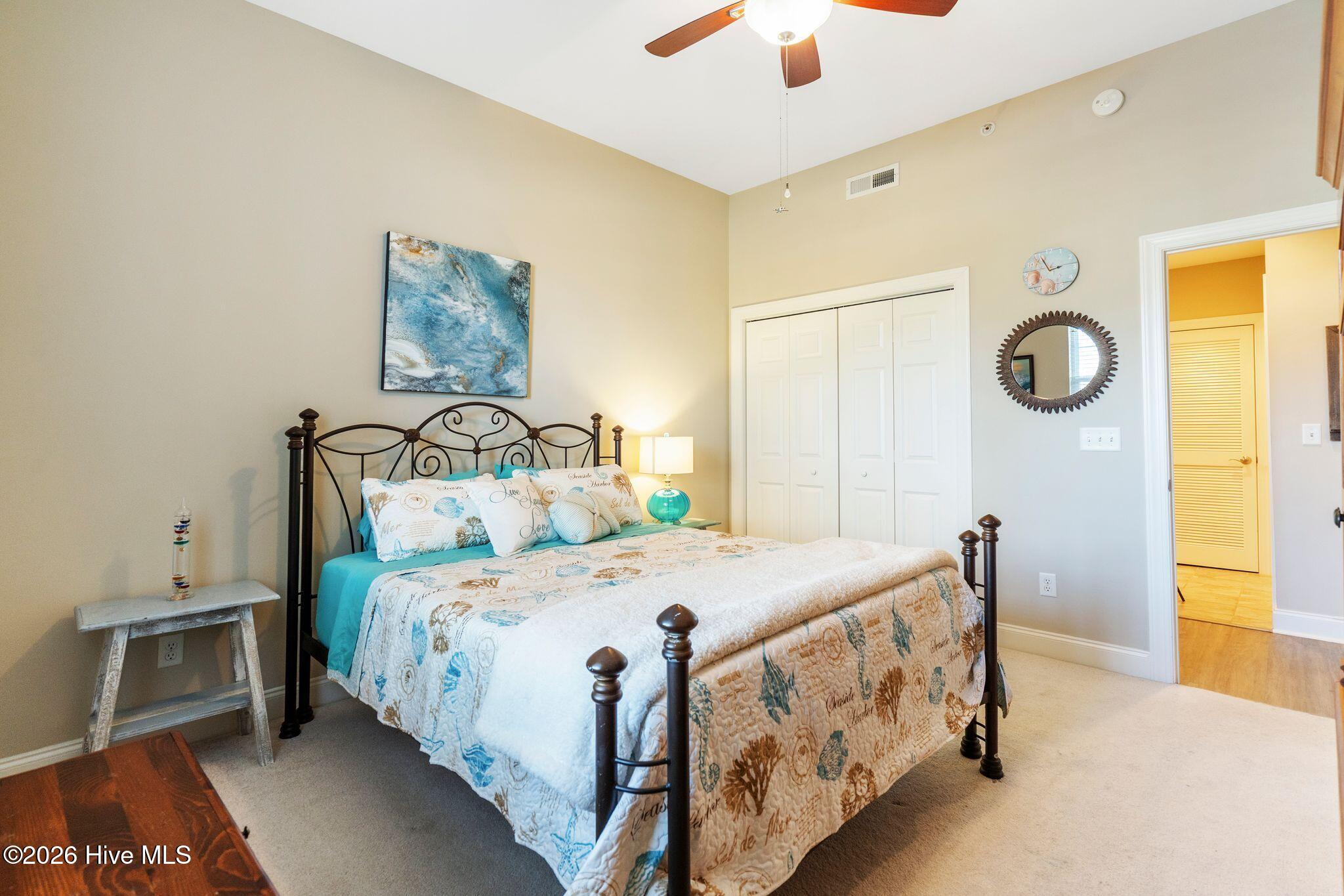 100555450 | Photo 29