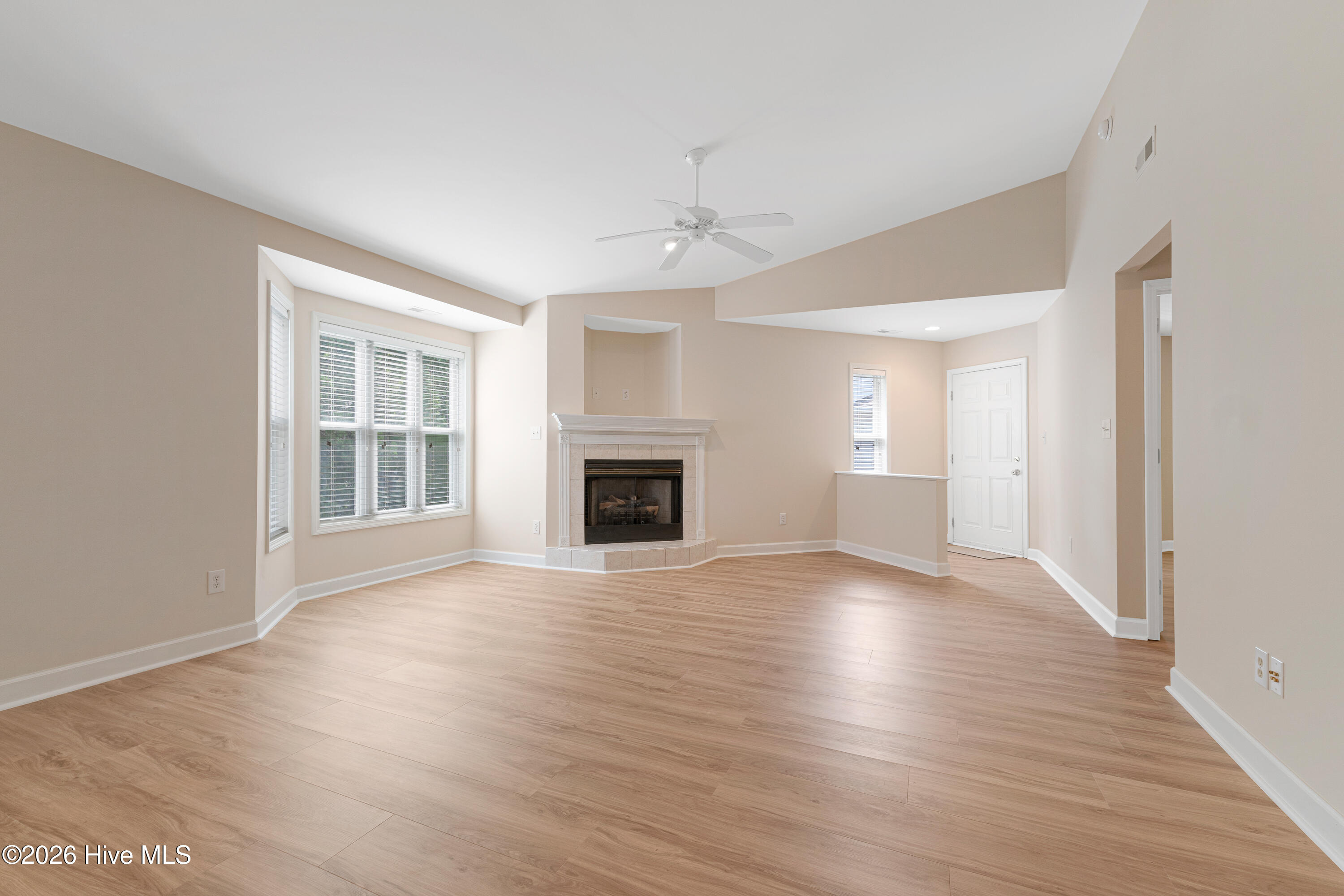 424 Commerce Avenue D, Bridgewood Condos,Morehead City