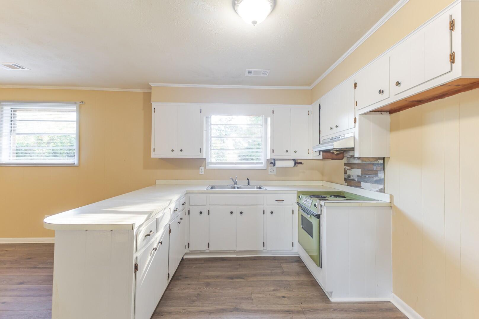 Homes for sale in Grovetown, GA | 402 E Robinson Ave, Grovetown, GA 30813 | MLS# 548909