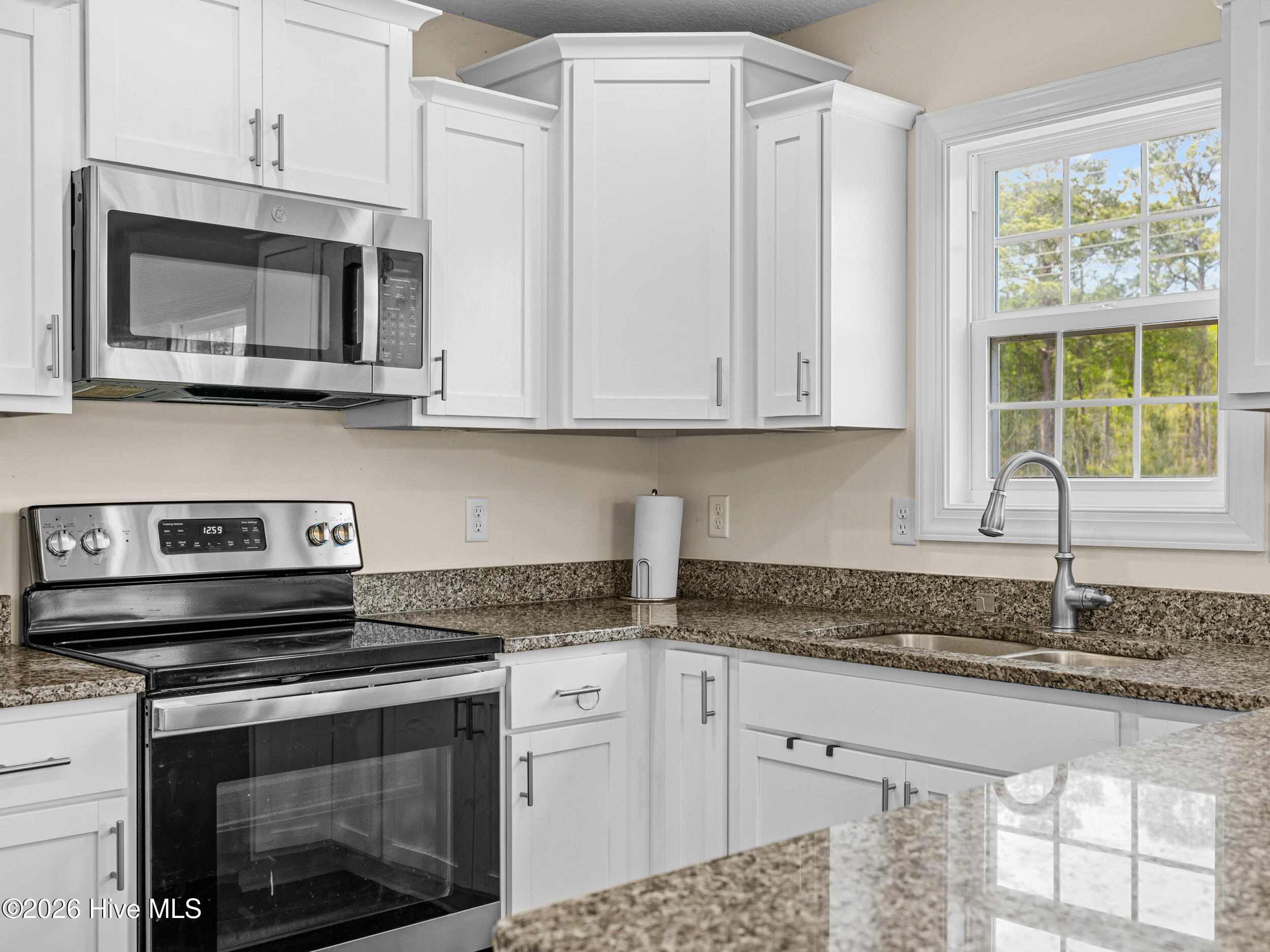 100567423 | Photo 20