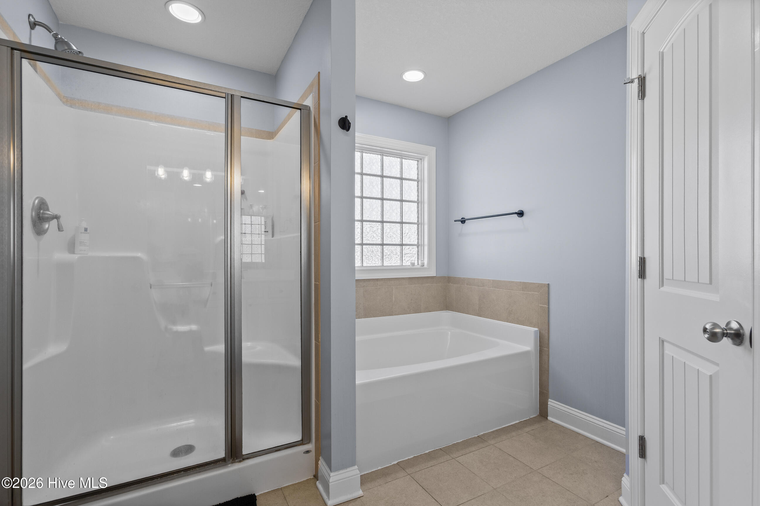 100556437 | Photo 22