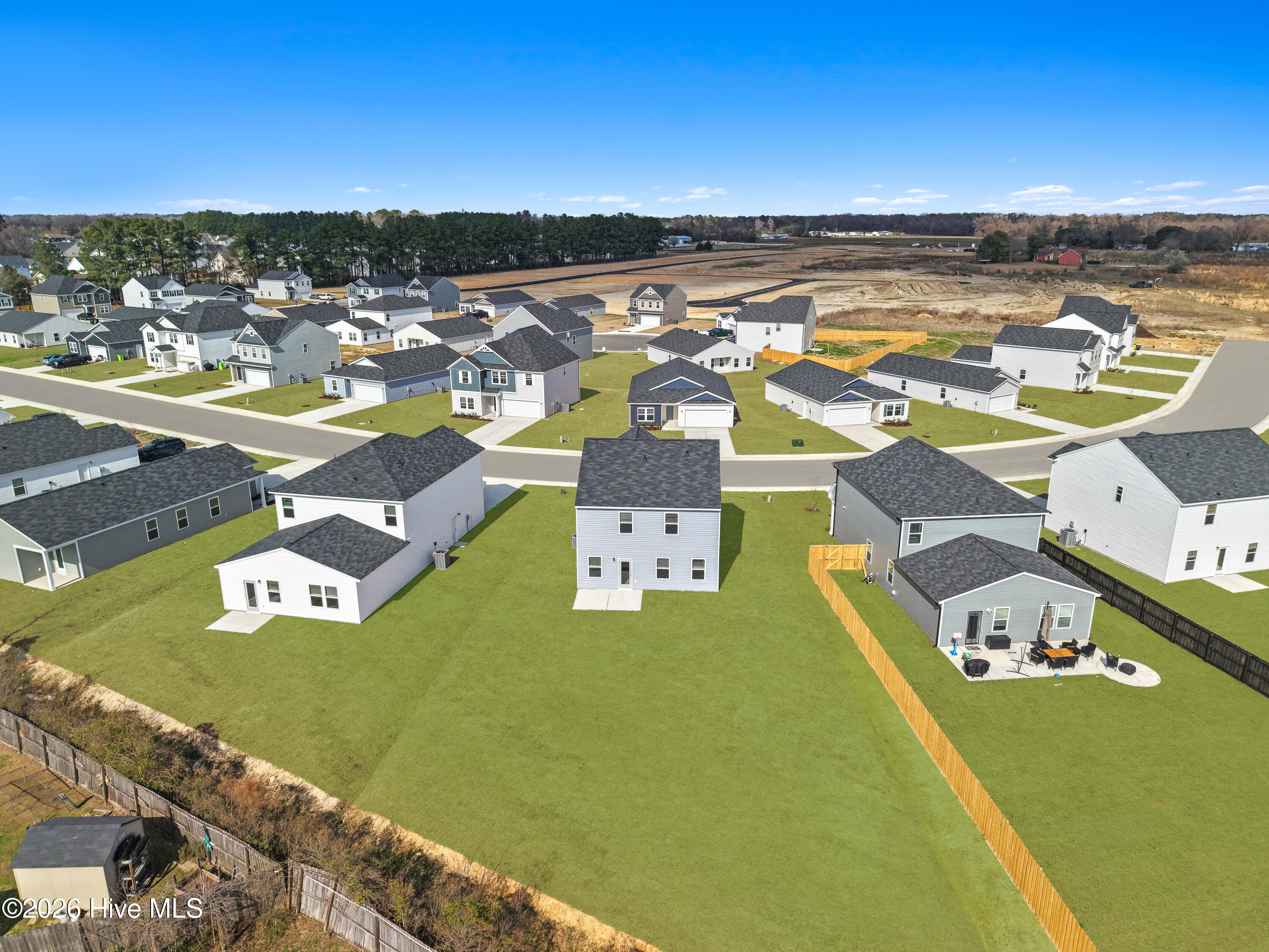 100538143 | Photo 41