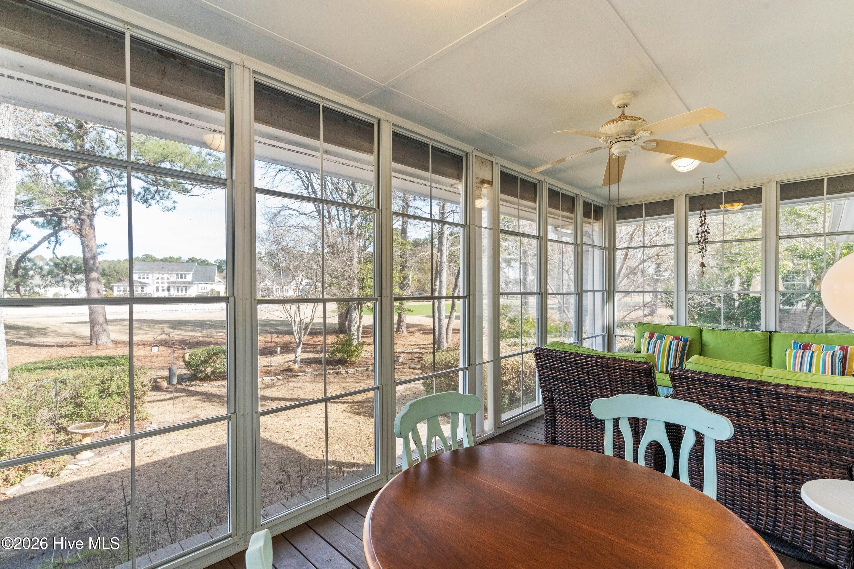 100549552 | Photo 59