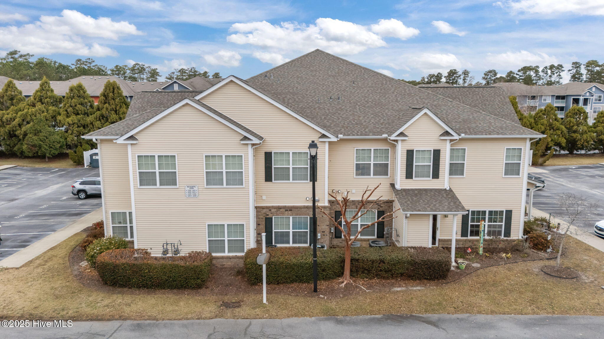1930 Tara Court UNIT 201, Greenville, NC, 27858
