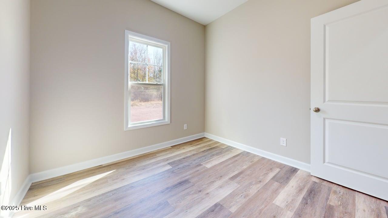 100542027 | Photo 52