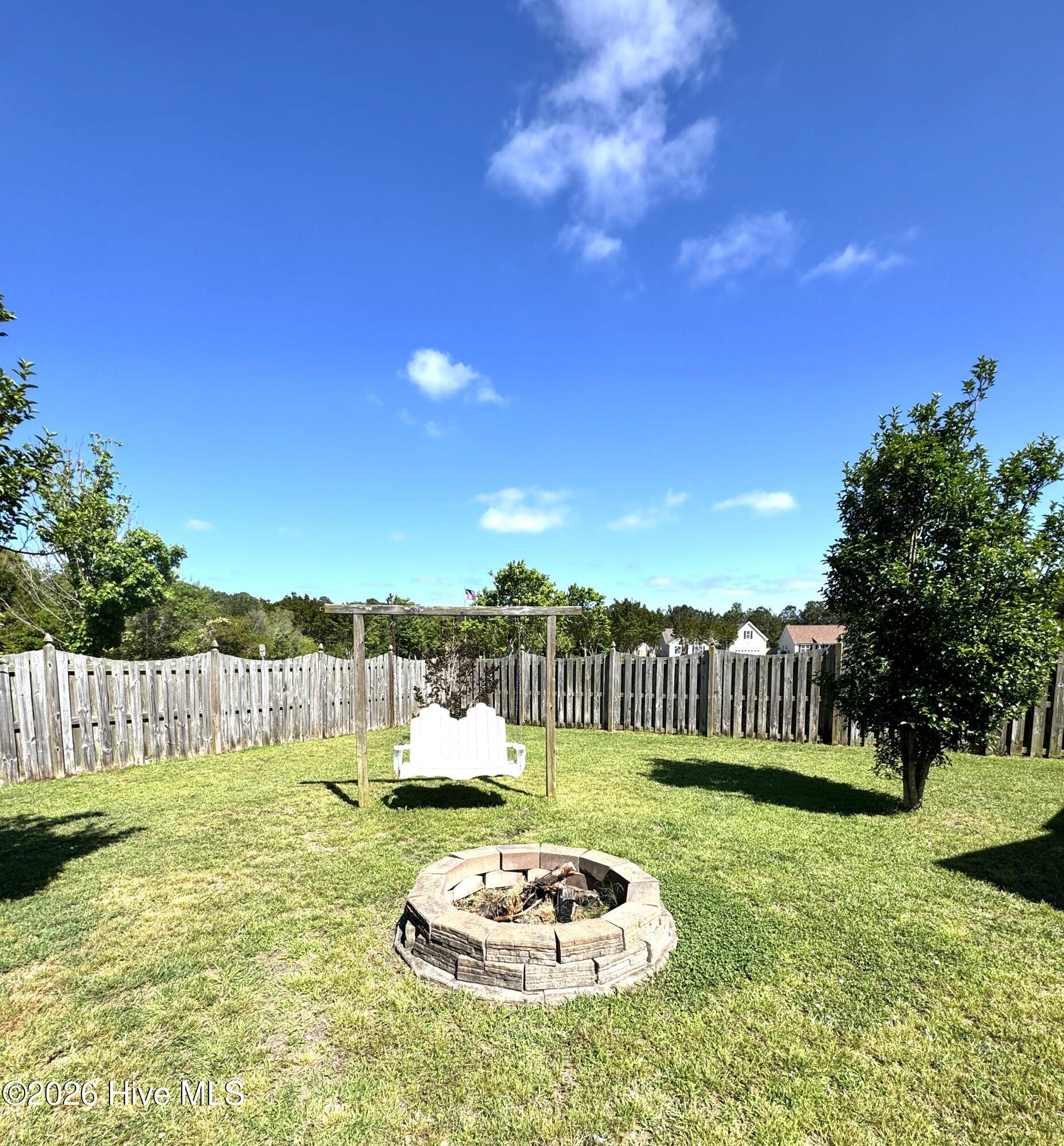 100570620 | Photo 34