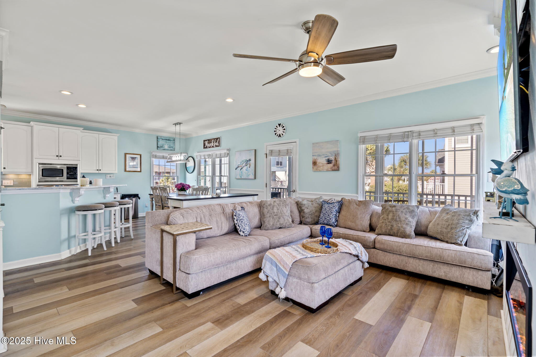 124 Halstead Street, Holden Beach, NC 28462 – photo 9: 8-web-or-mls-7