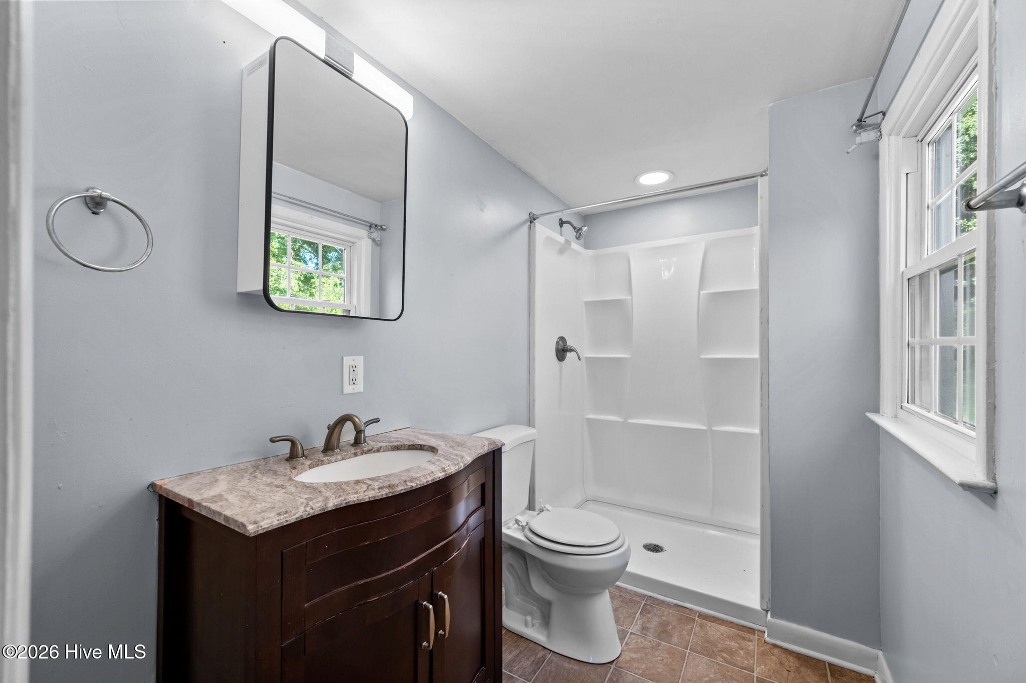 100547094 | Photo 12