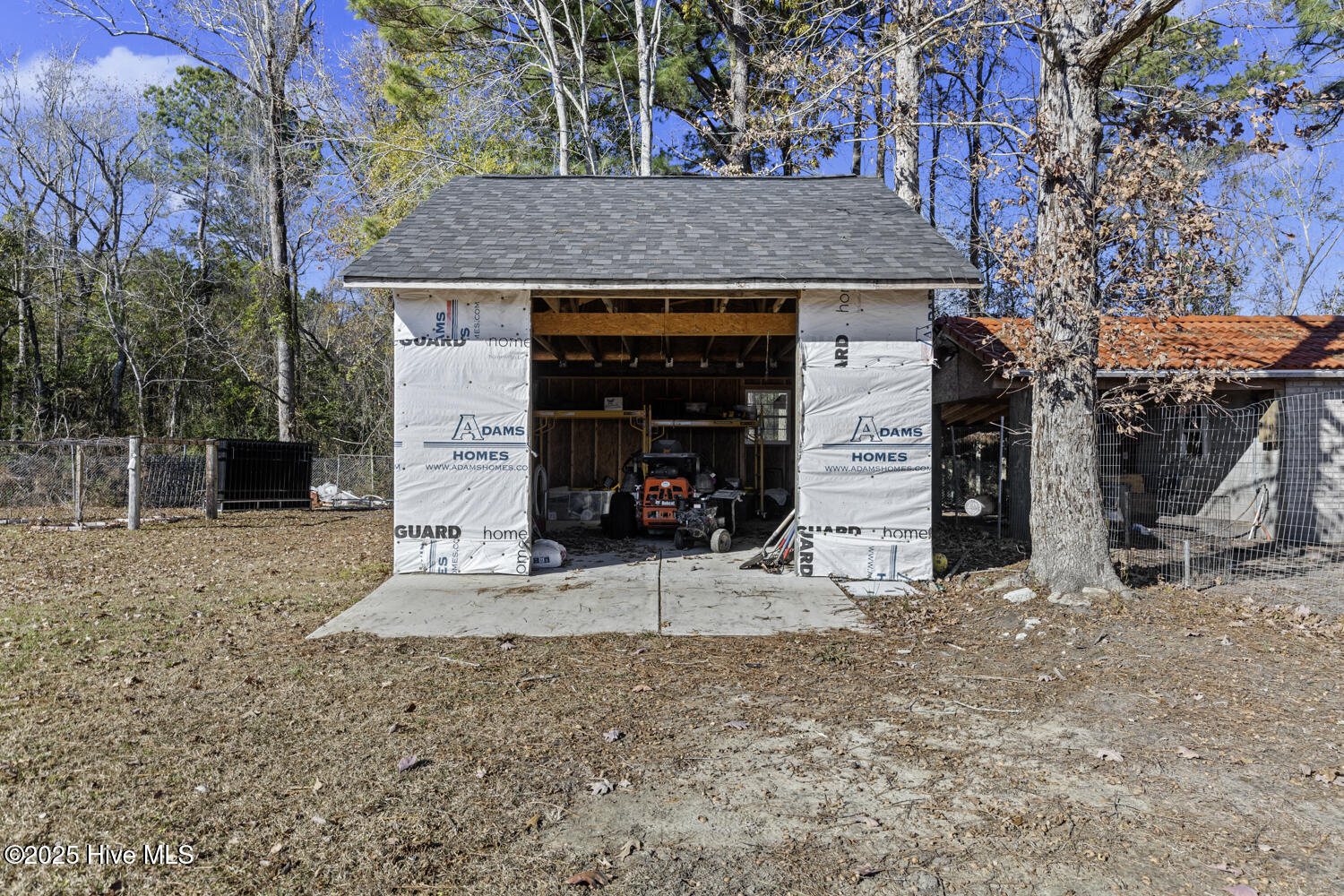 100546022 | Photo 77