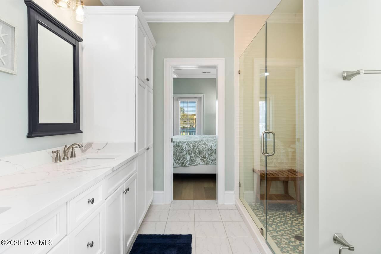 109 Ocean Bluff Drive,Indian Beach