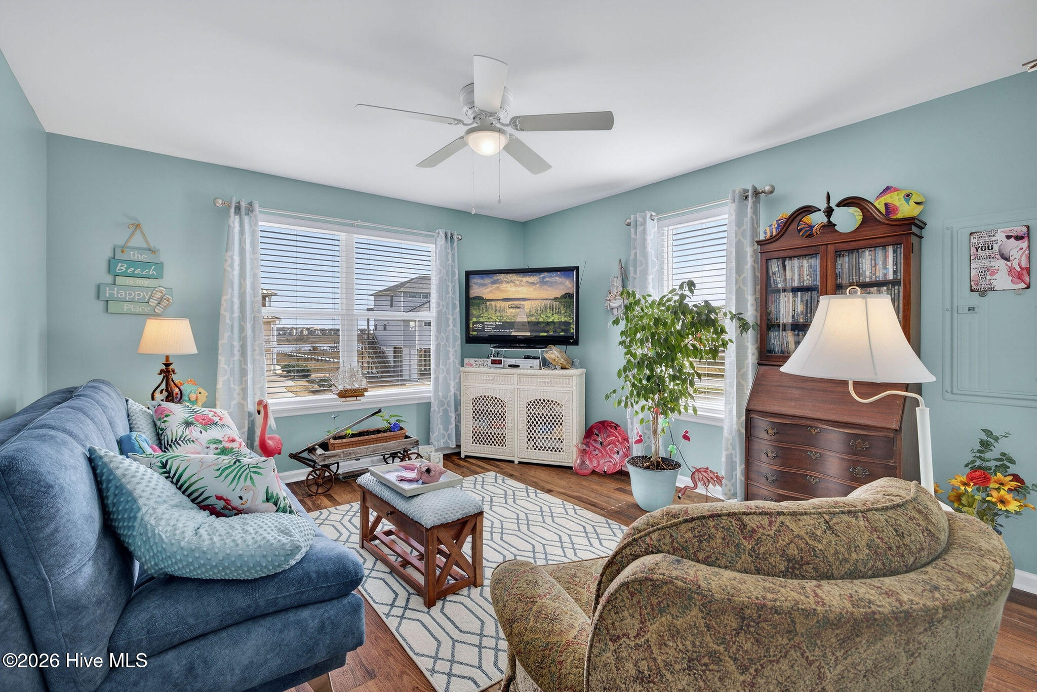 100558217 | Photo 19