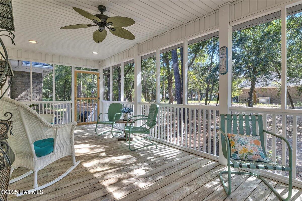 100536639 | Photo 53