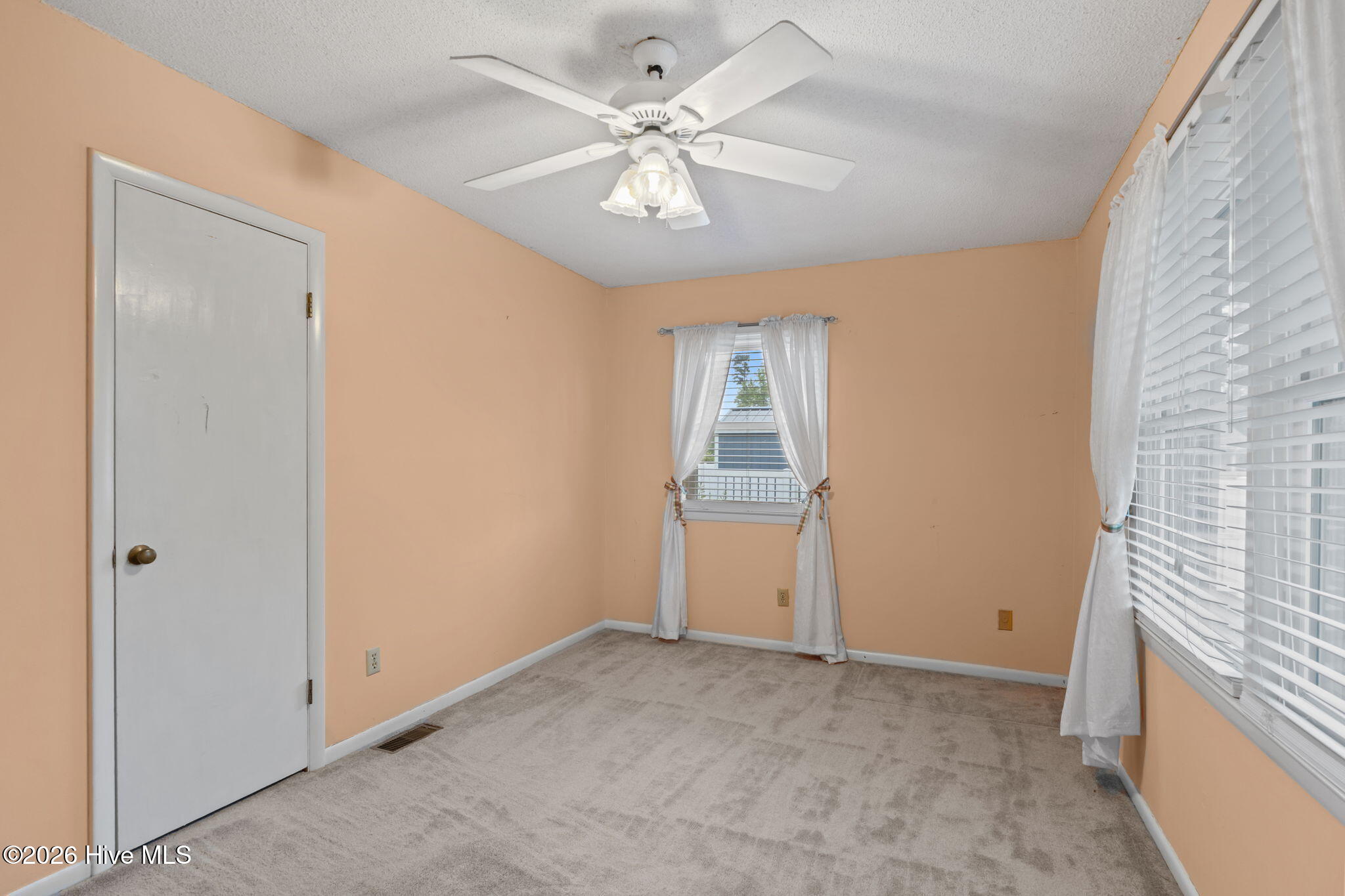 902 Hedrick Boulevard,Morehead City