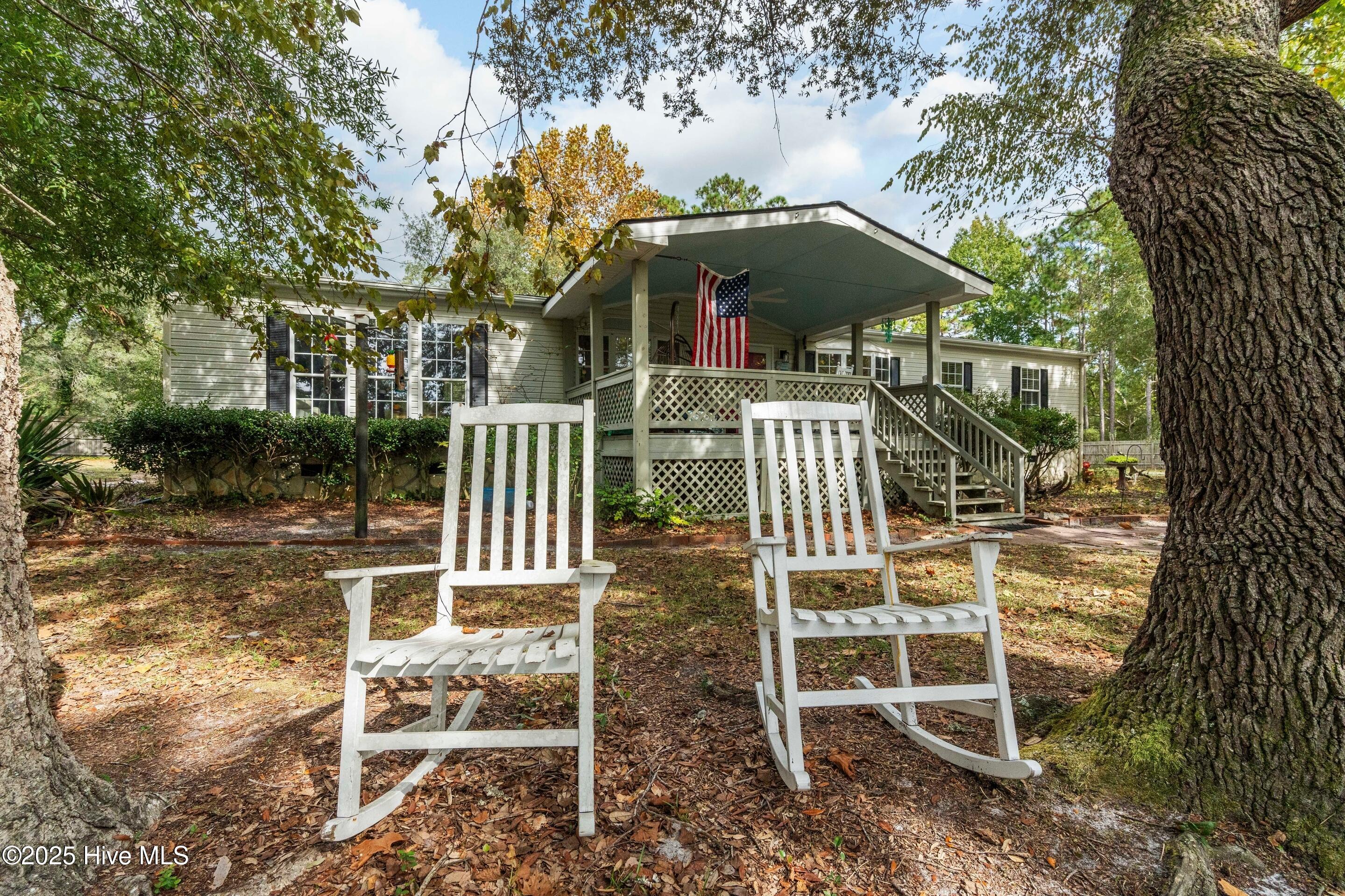 100535667 | Photo 74