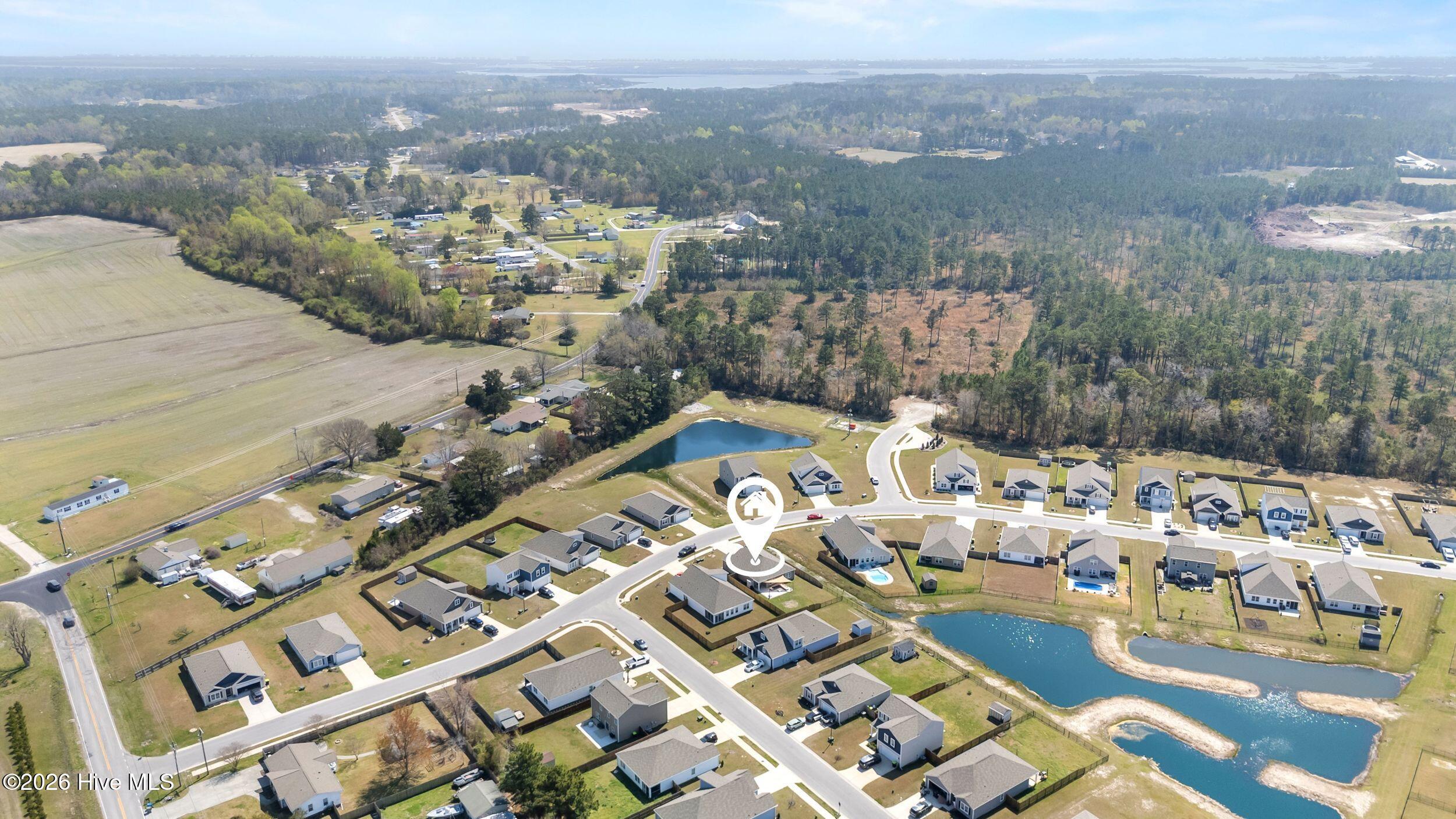 100562687 | Photo 47