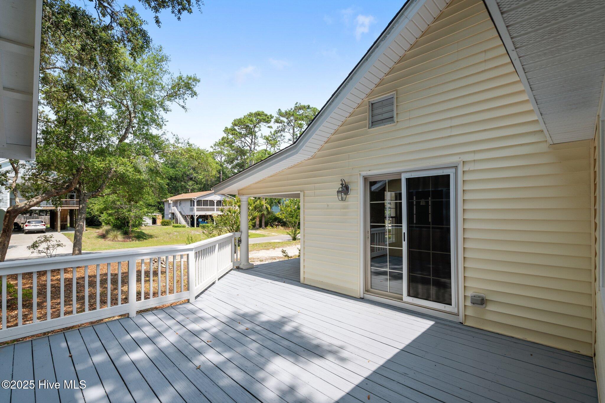 108 NW 29th Street, Oak Island, NC, 28465