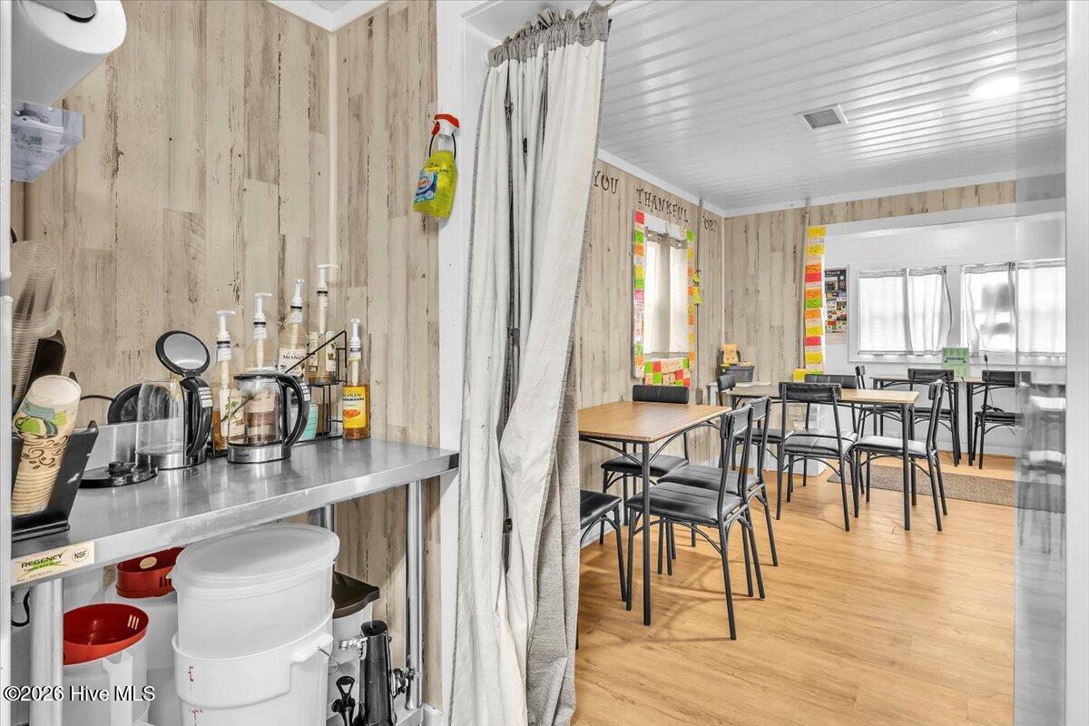 100551922 | Photo 80