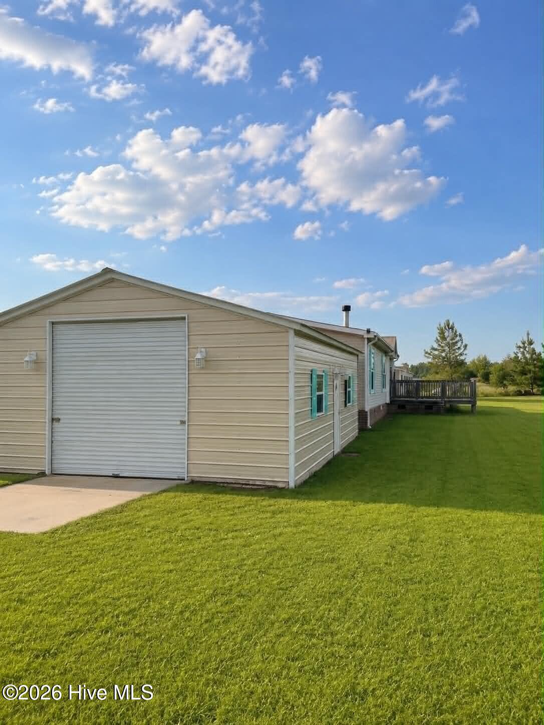 Photo 4 of Manufactured home for sale at 7537 Burney Rd, White Oak, NC 28399 | MLS# 100600956 | Listing updated on 2026-09-03