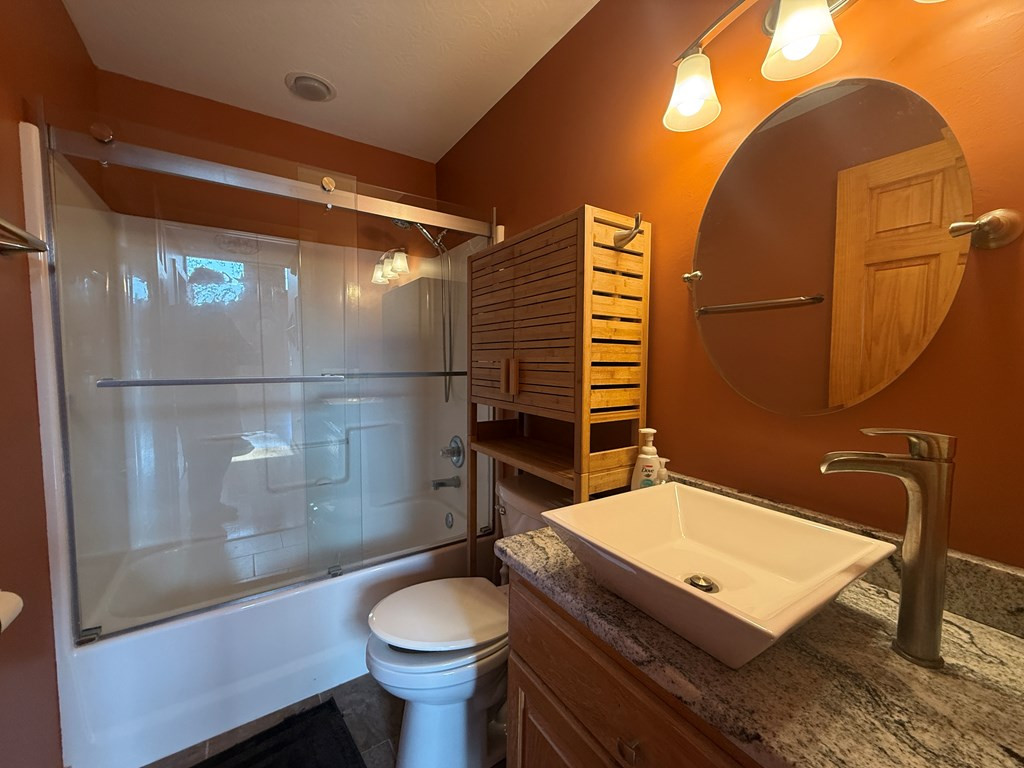 main floor bath