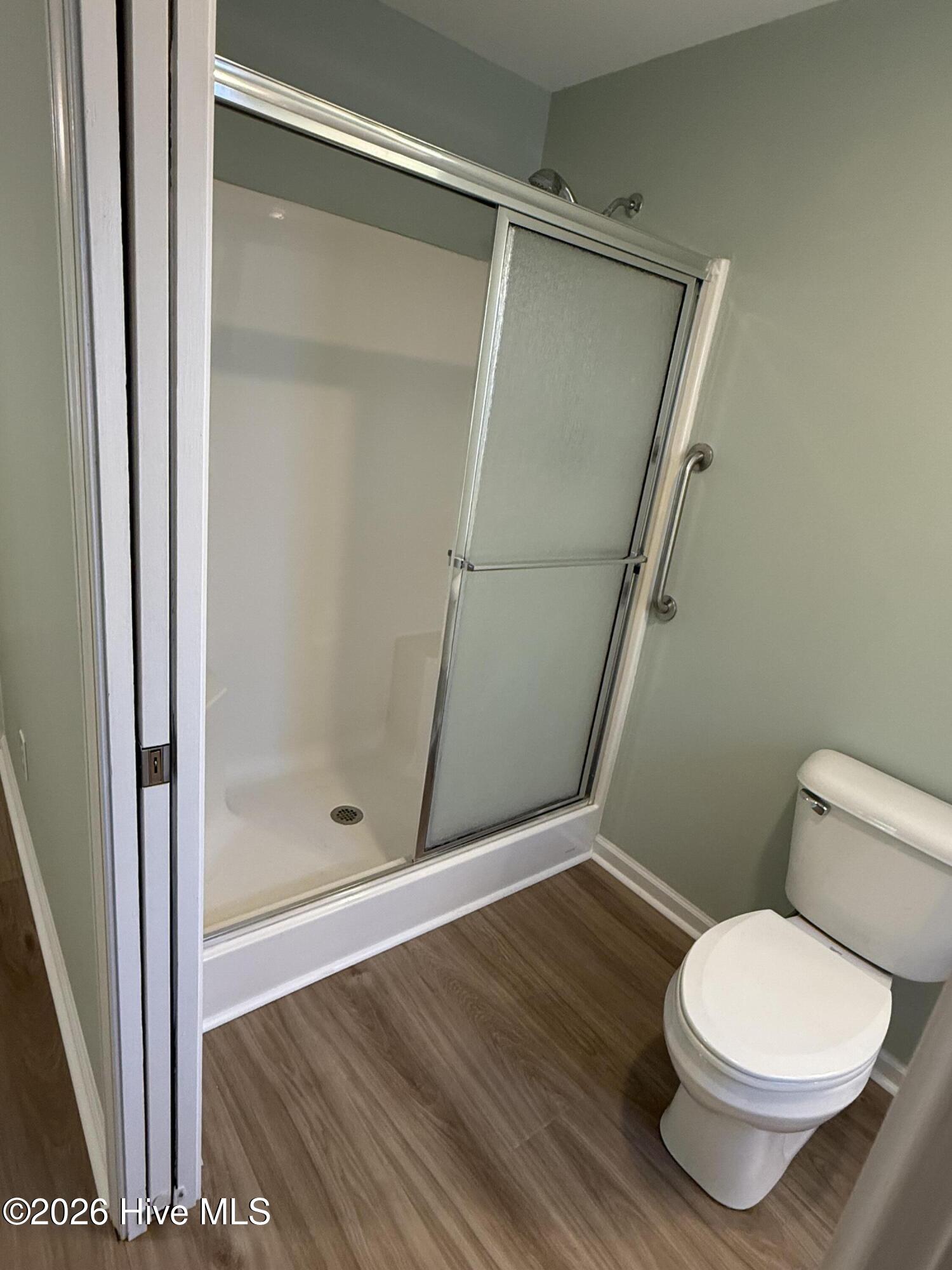 100568919 | Photo 13