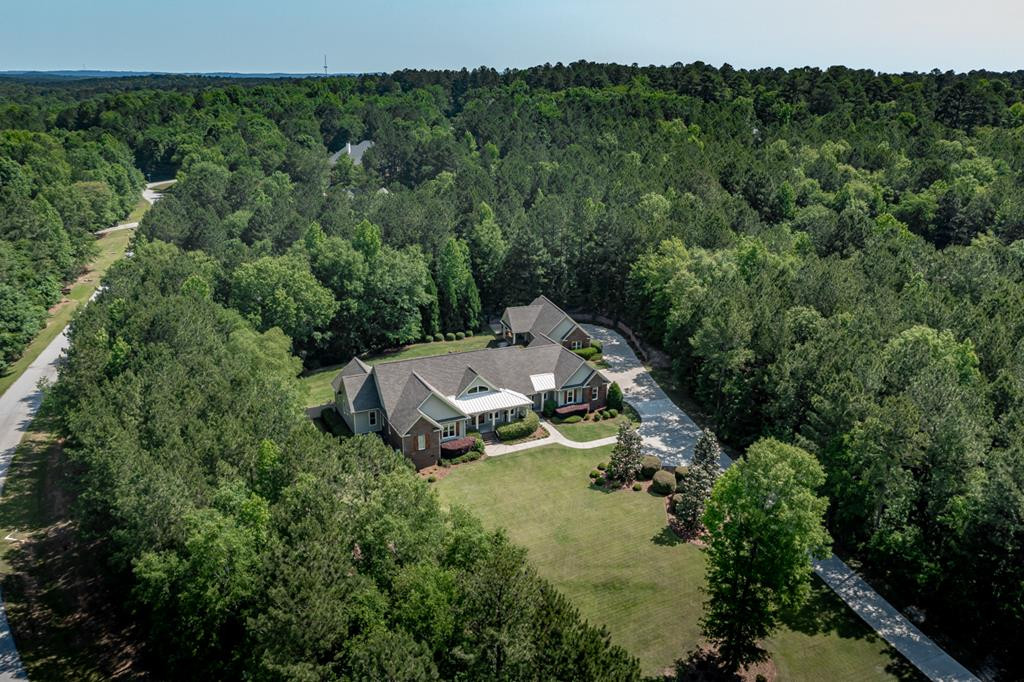 Aerial View - Front of Property w/ Driveway