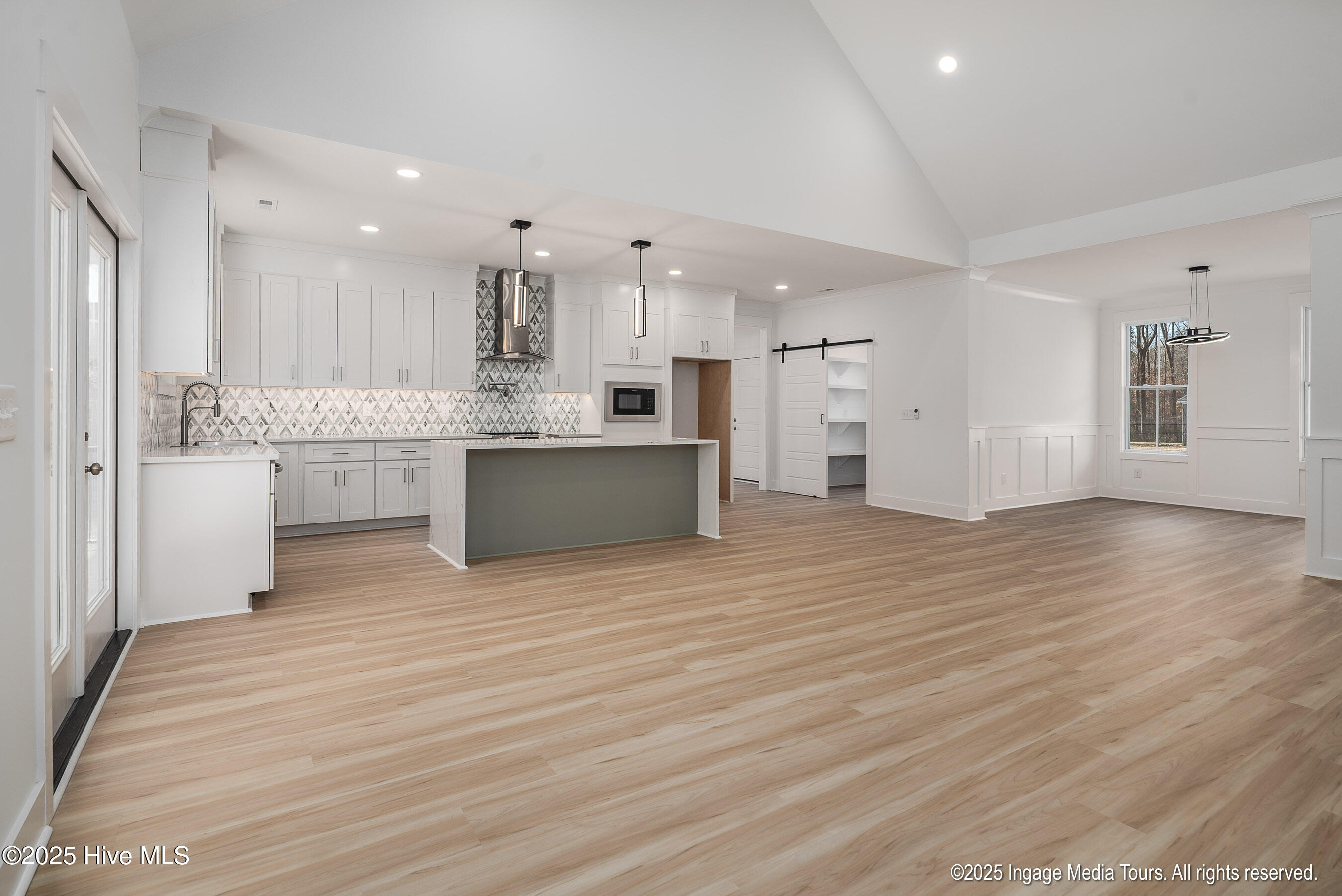 121 Castle Court, Washington, NC, 27889