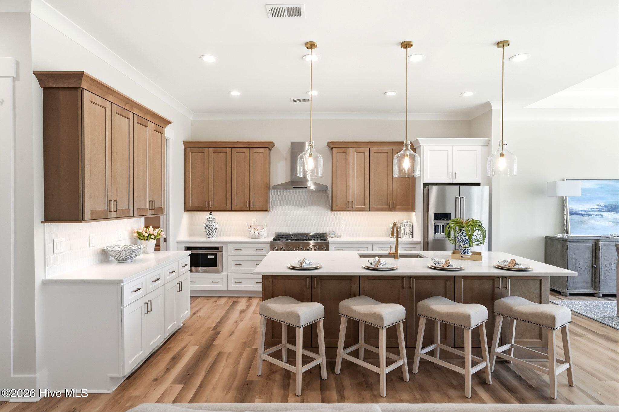 100537171 | Photo 25